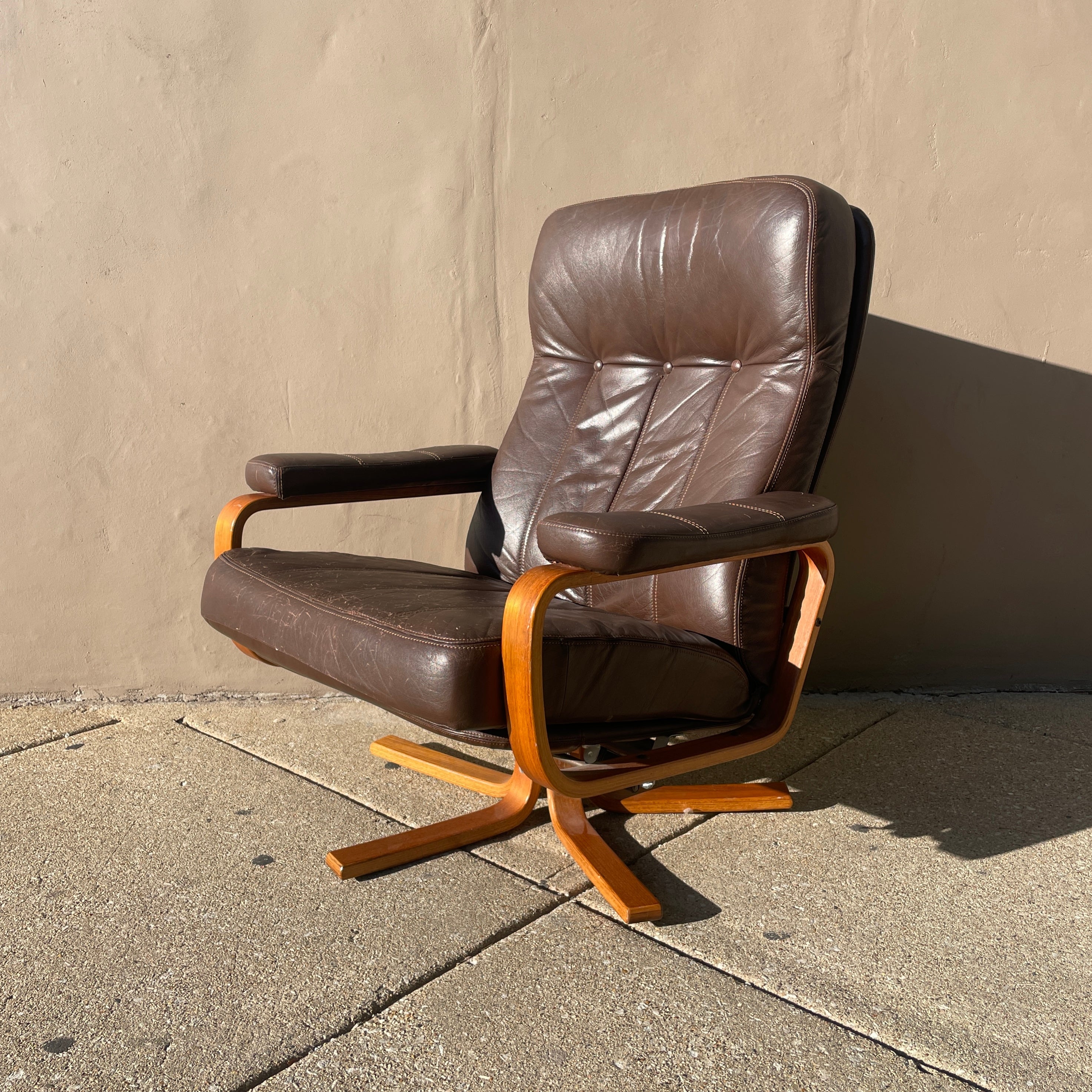 Leather Reclining Lounge Chair by Skippers Møbler
