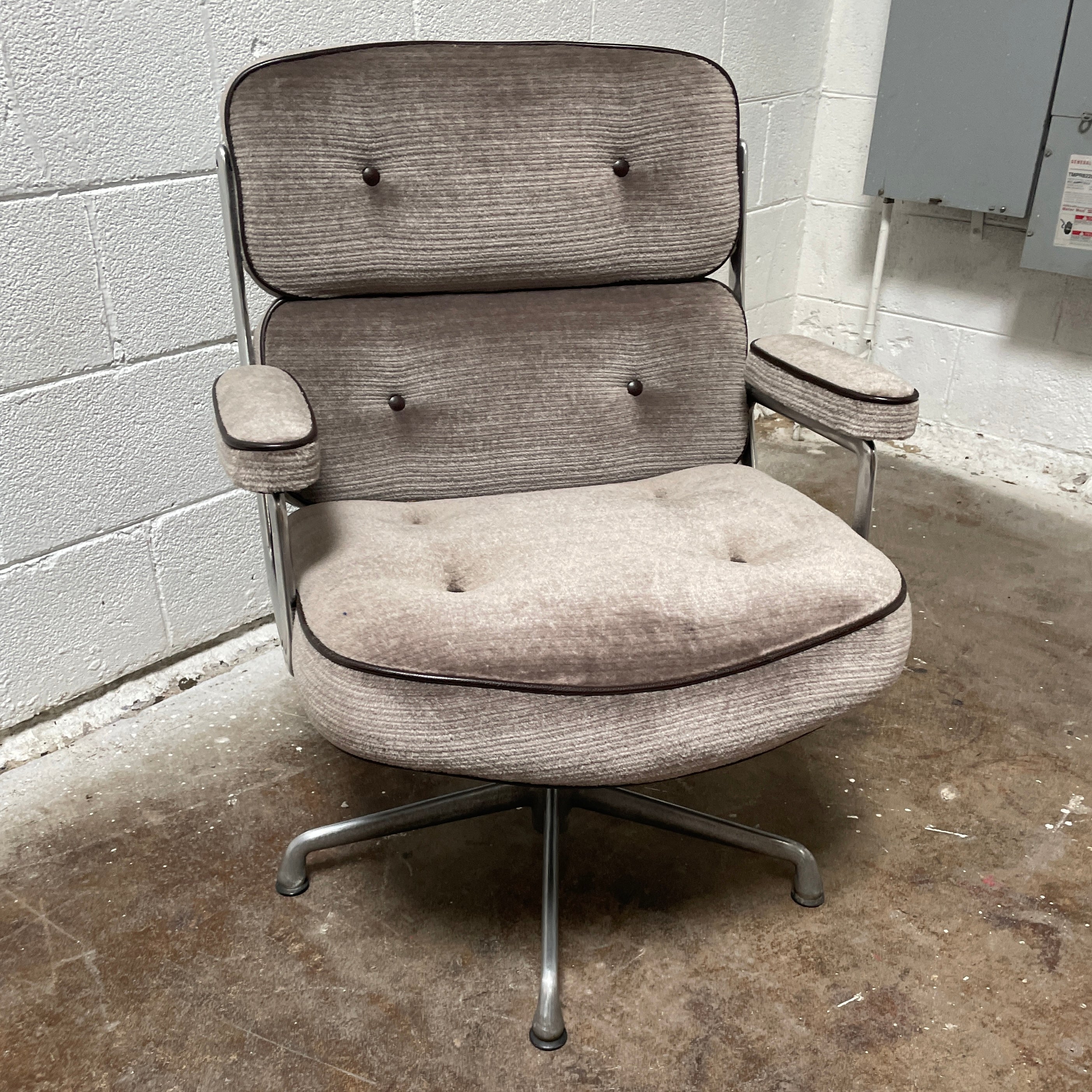 Eames Time-Life Executive Chair for Herman Miller