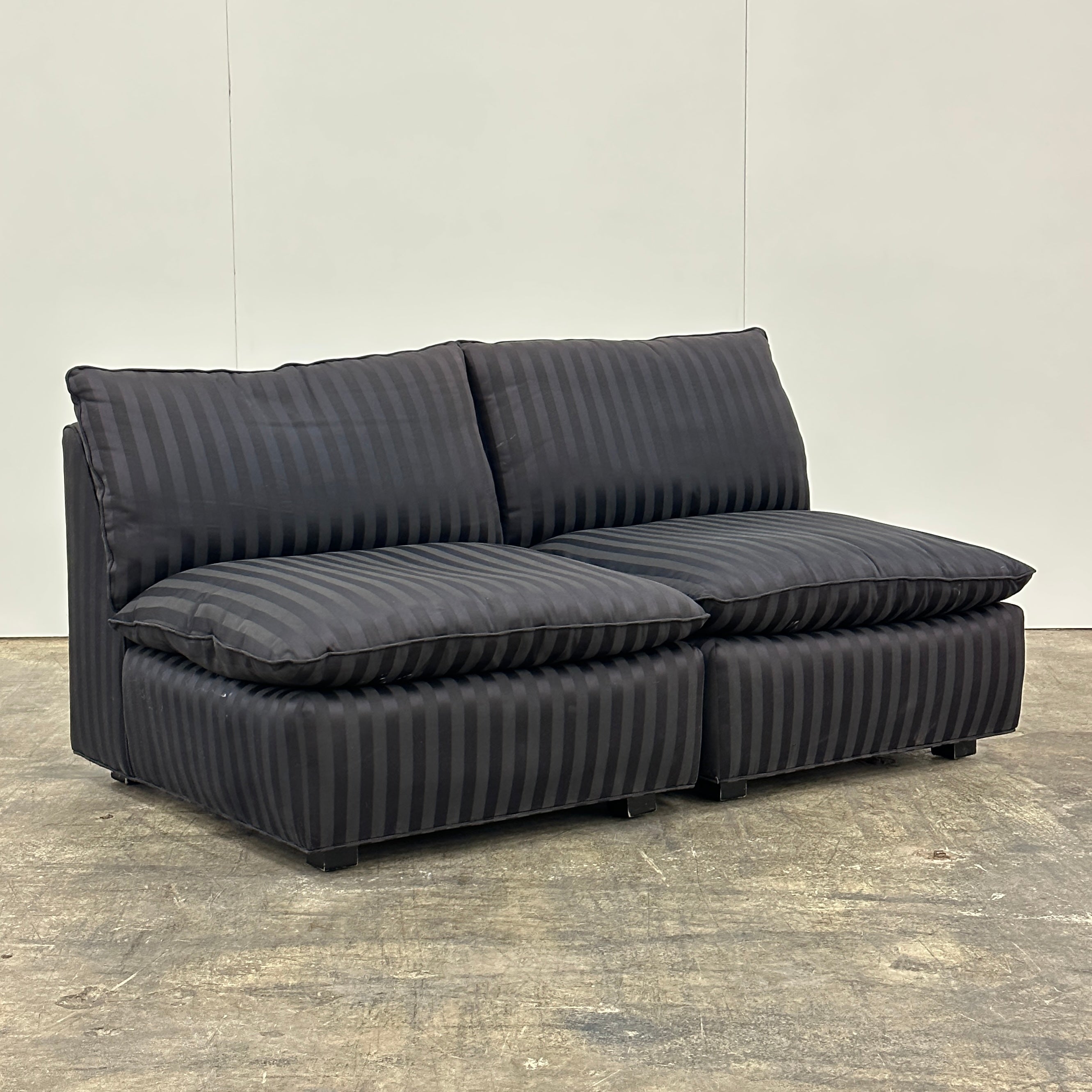 Postmodern Modular Slipper Chairs/Loveseat