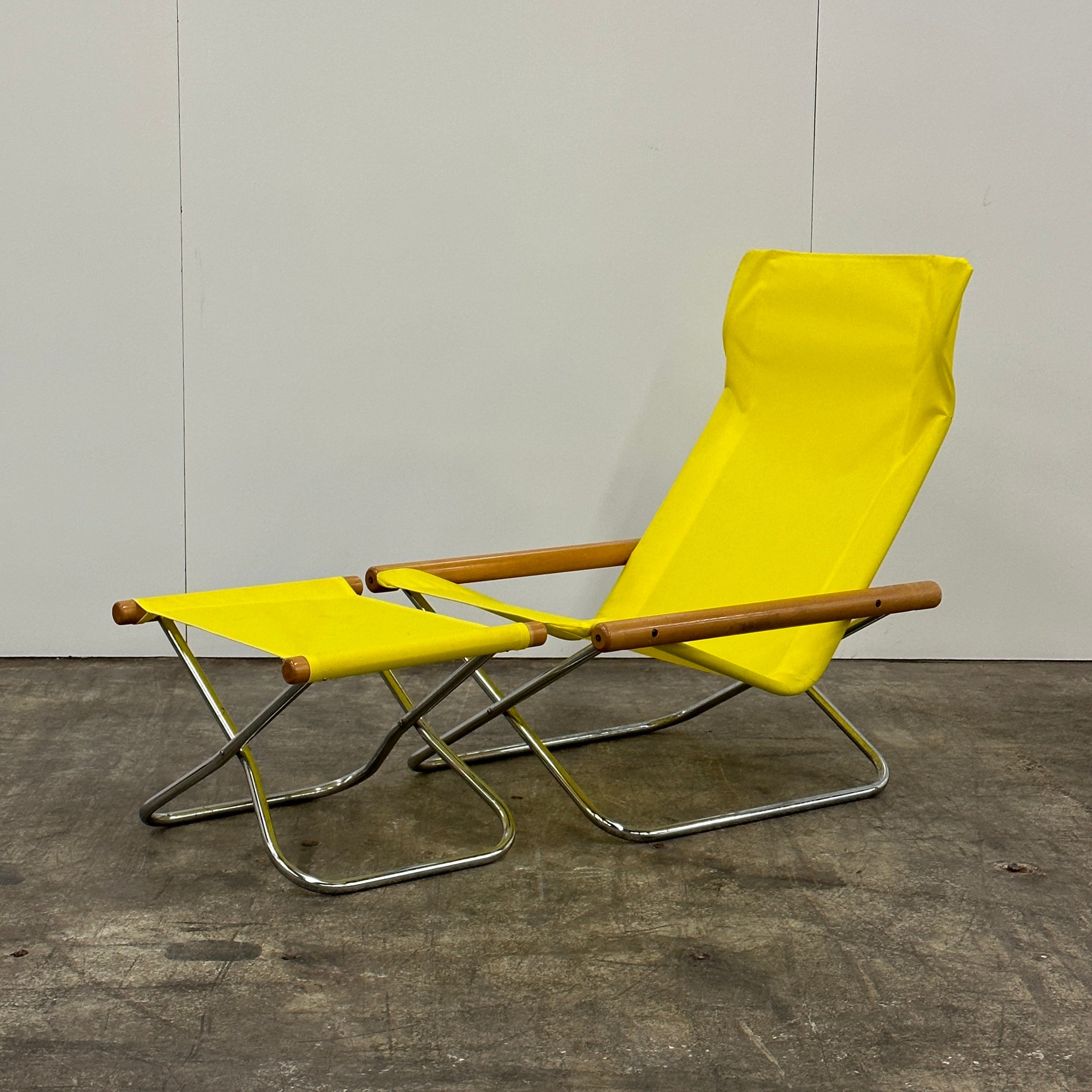 NY Folding Chair + Ottoman by Takeshi Nii