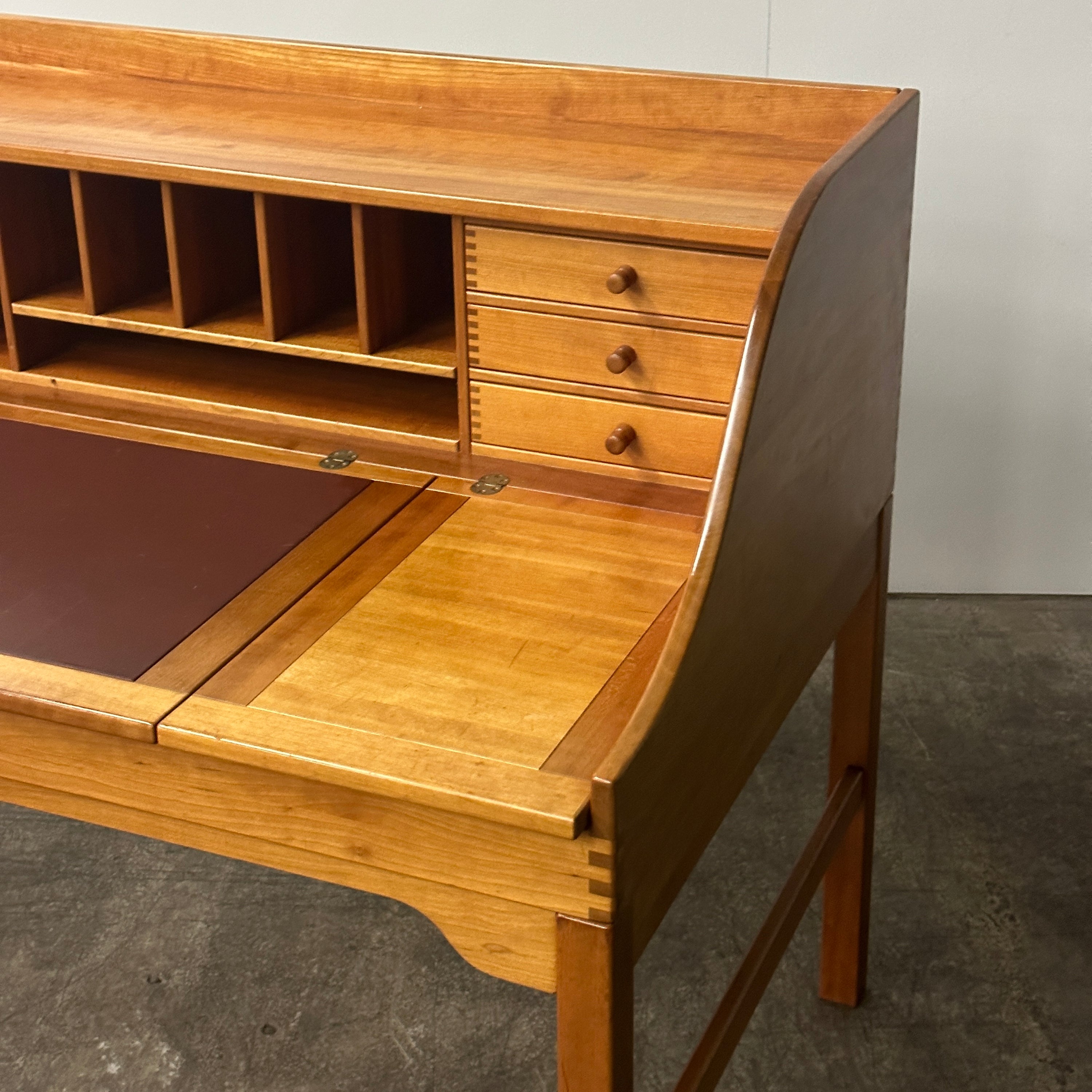 Pine Desk by Andreas Hansen for Hadsten Træindustri