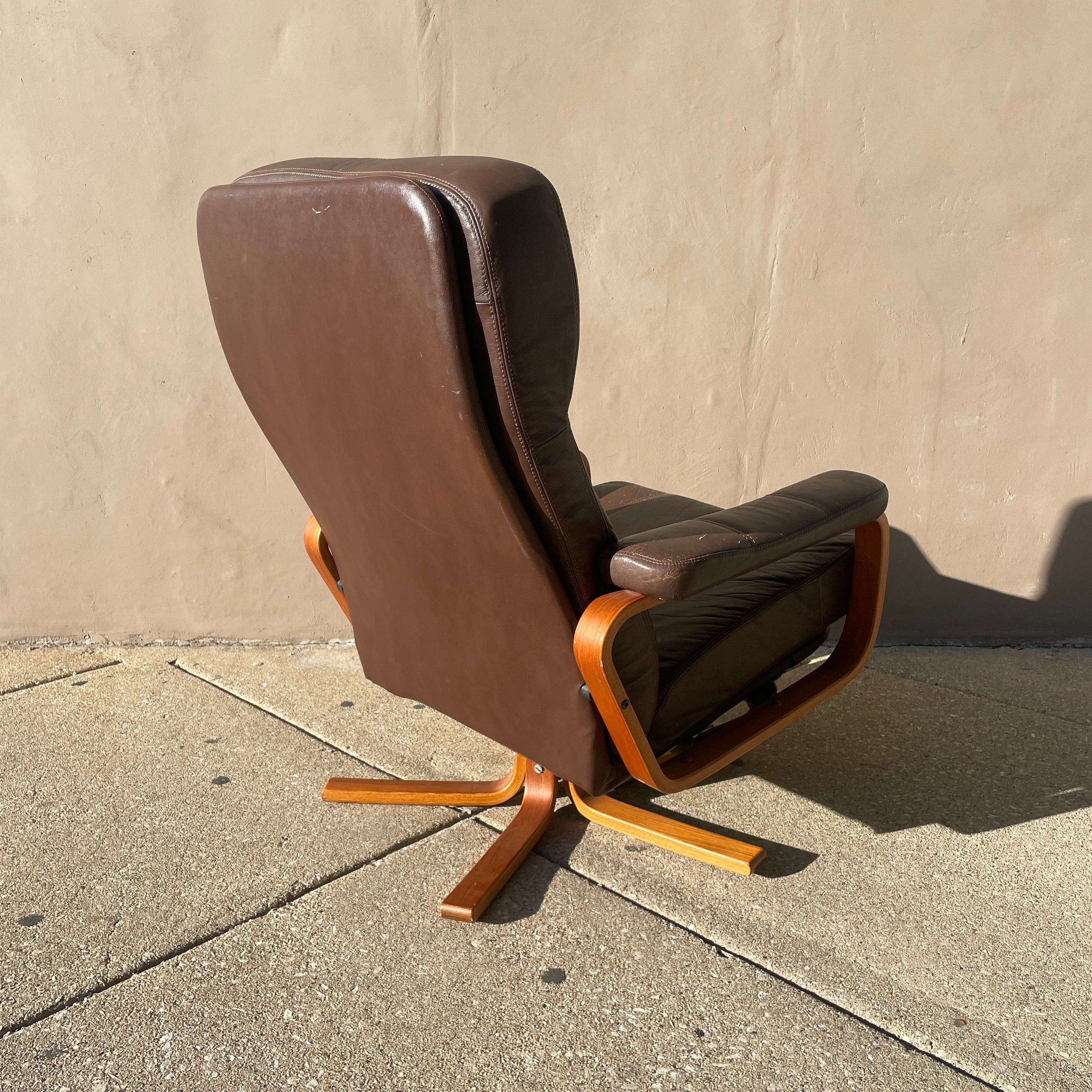 Leather Reclining Lounge Chair by Skippers Møbler