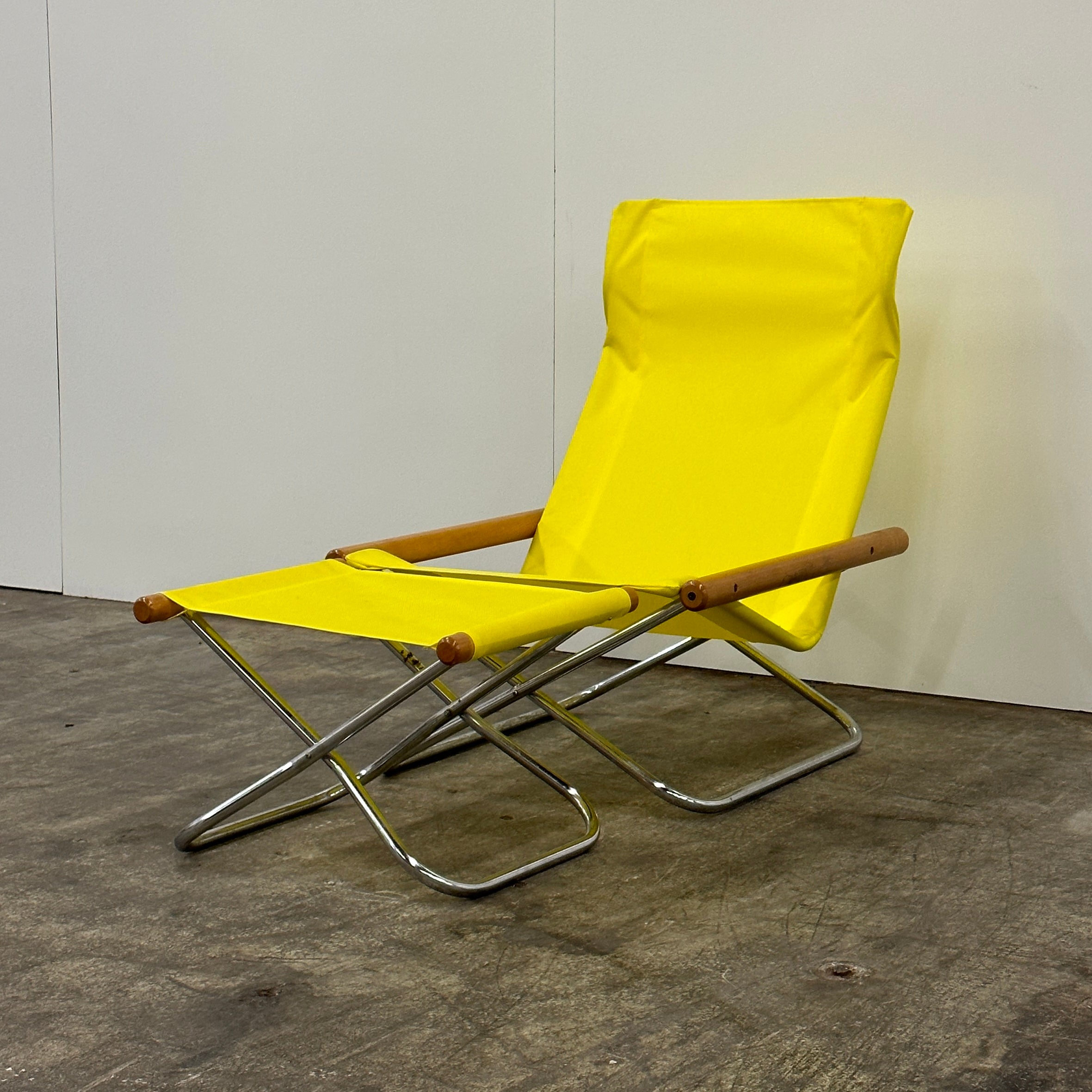NY Folding Chair + Ottoman by Takeshi Nii