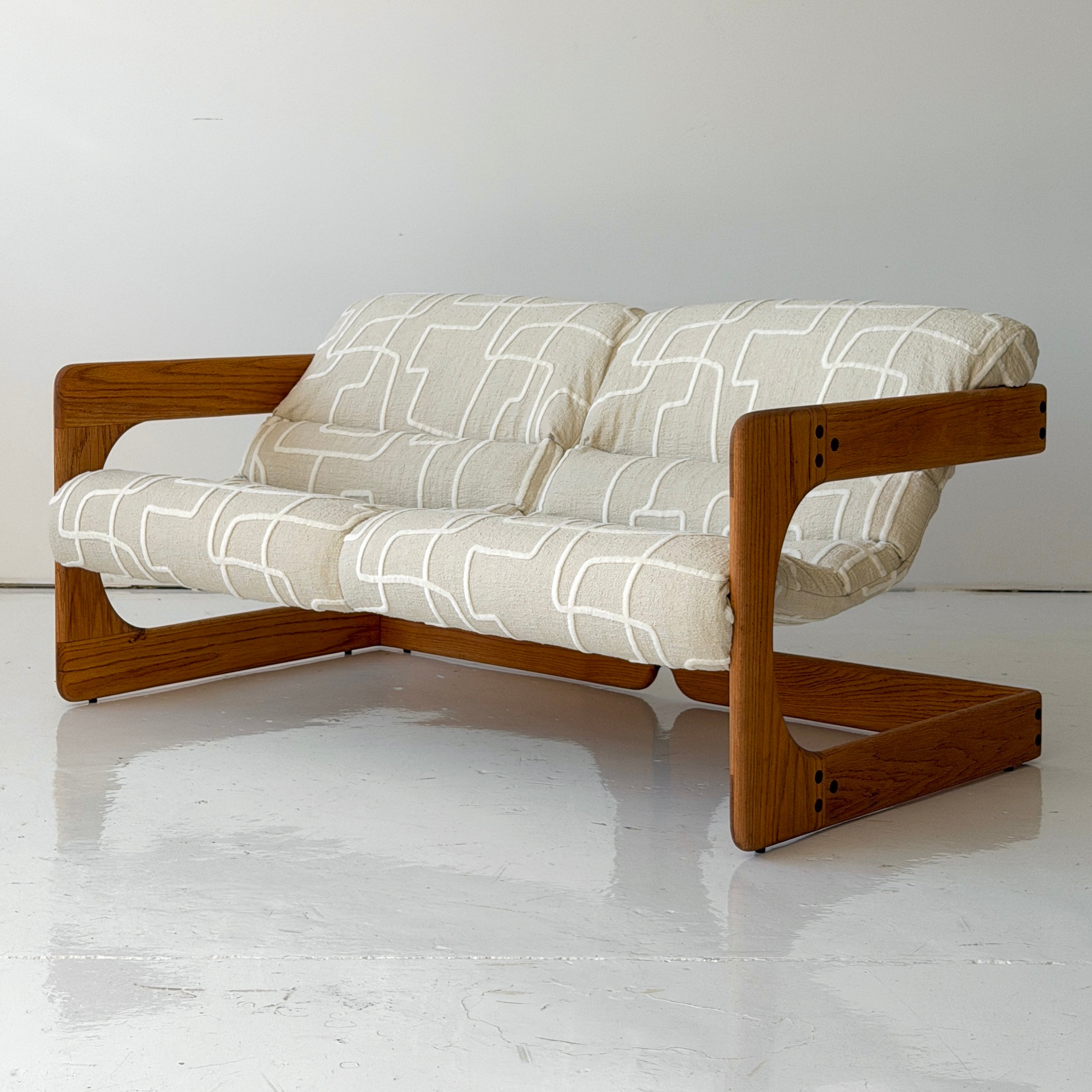 Brutalist Oak Settee by Lou Hodges