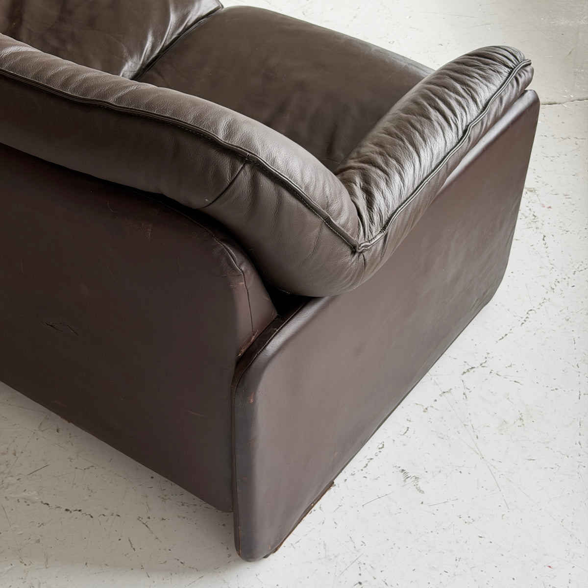 DS-16 Leather Sofa by De Sede