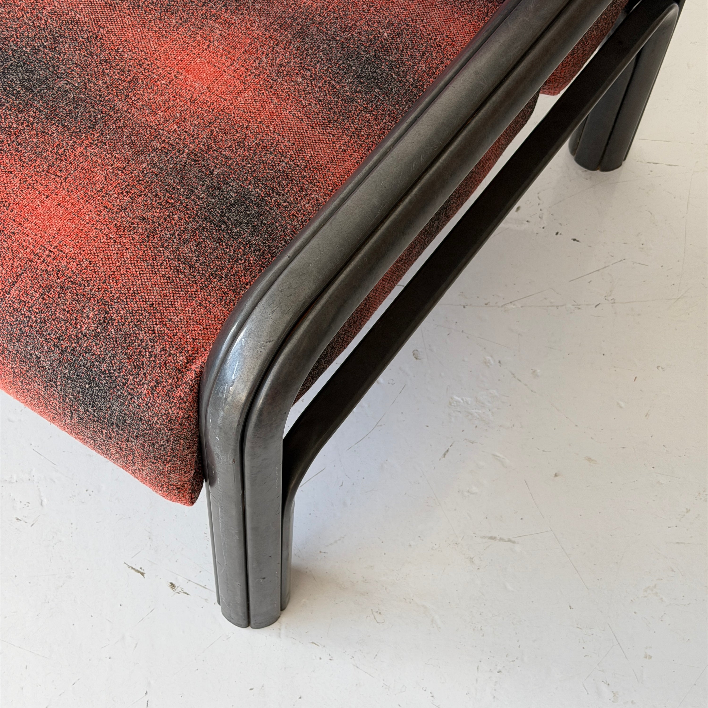 Orsay Lounge Chair by Gae Aulenti for Knoll