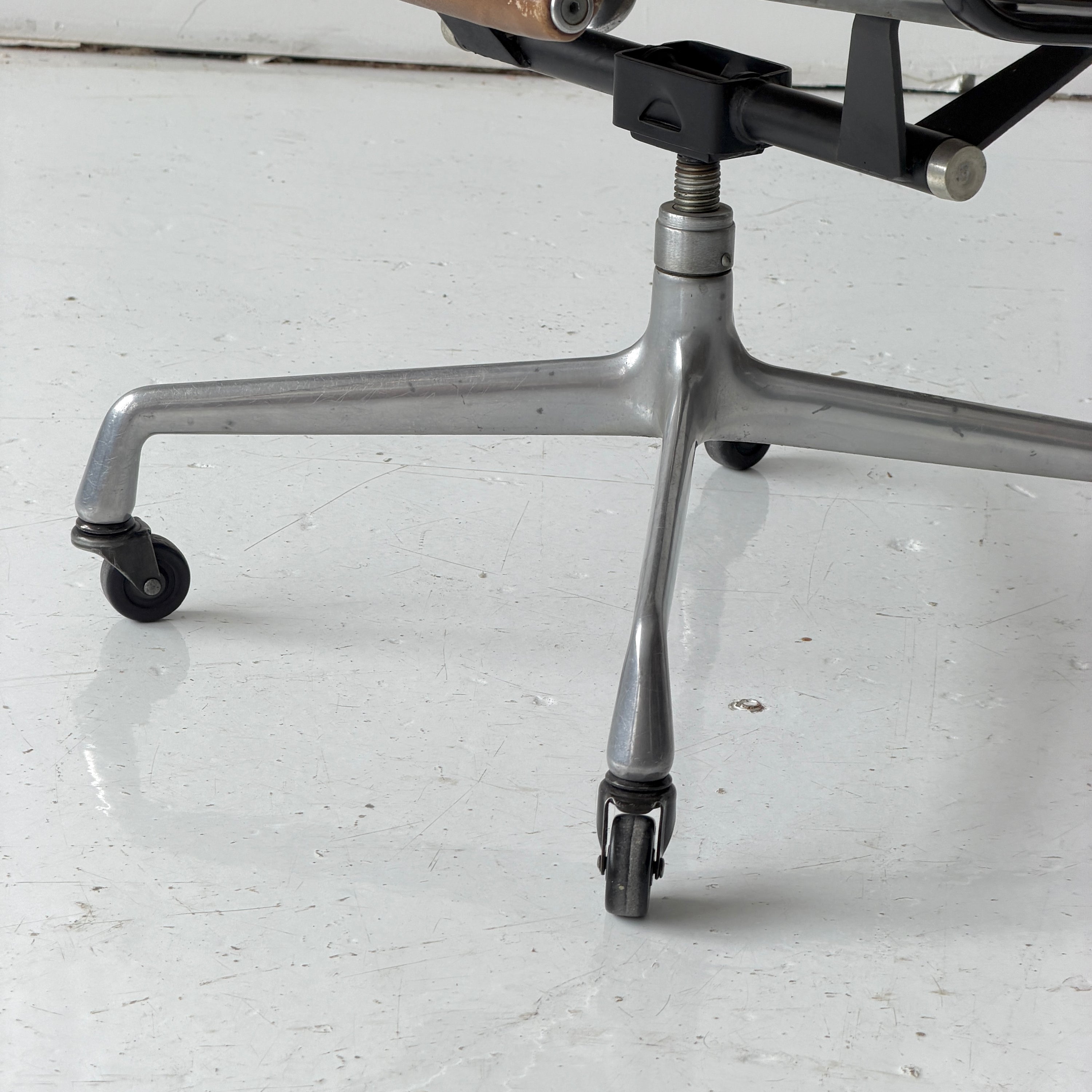 Soft Pad Desk Chair in Leather by Charles + Ray Eames for Herman Miller