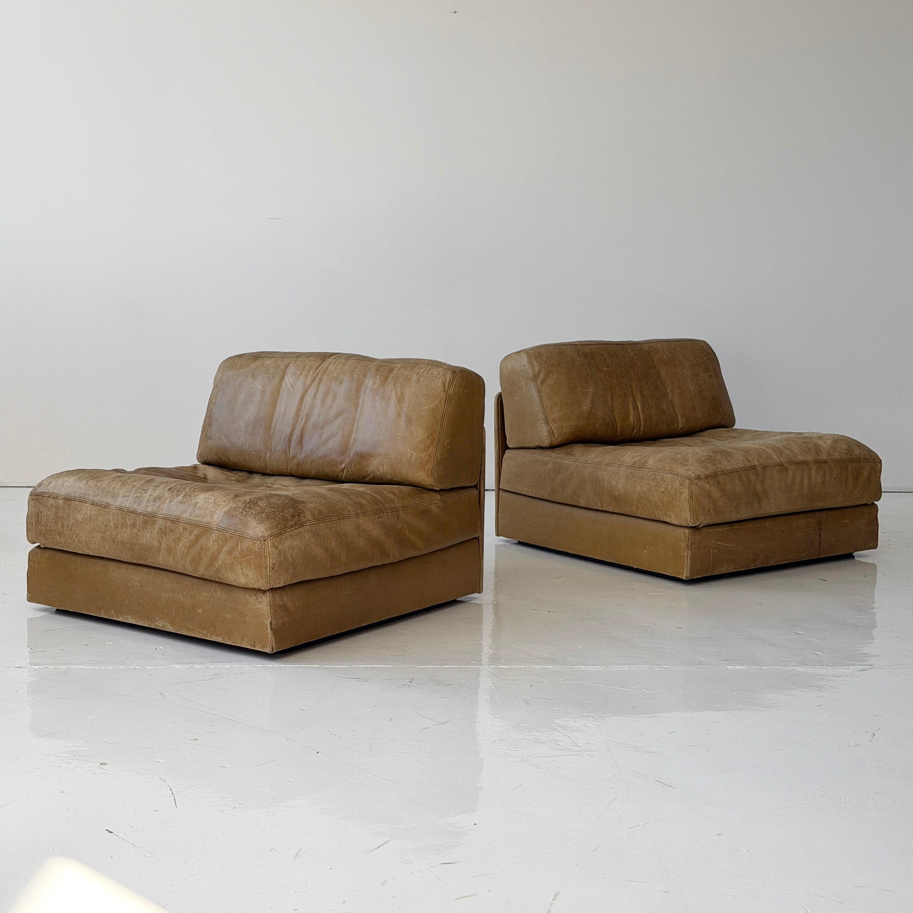 DS-76 Lounge Chairs by De Sede