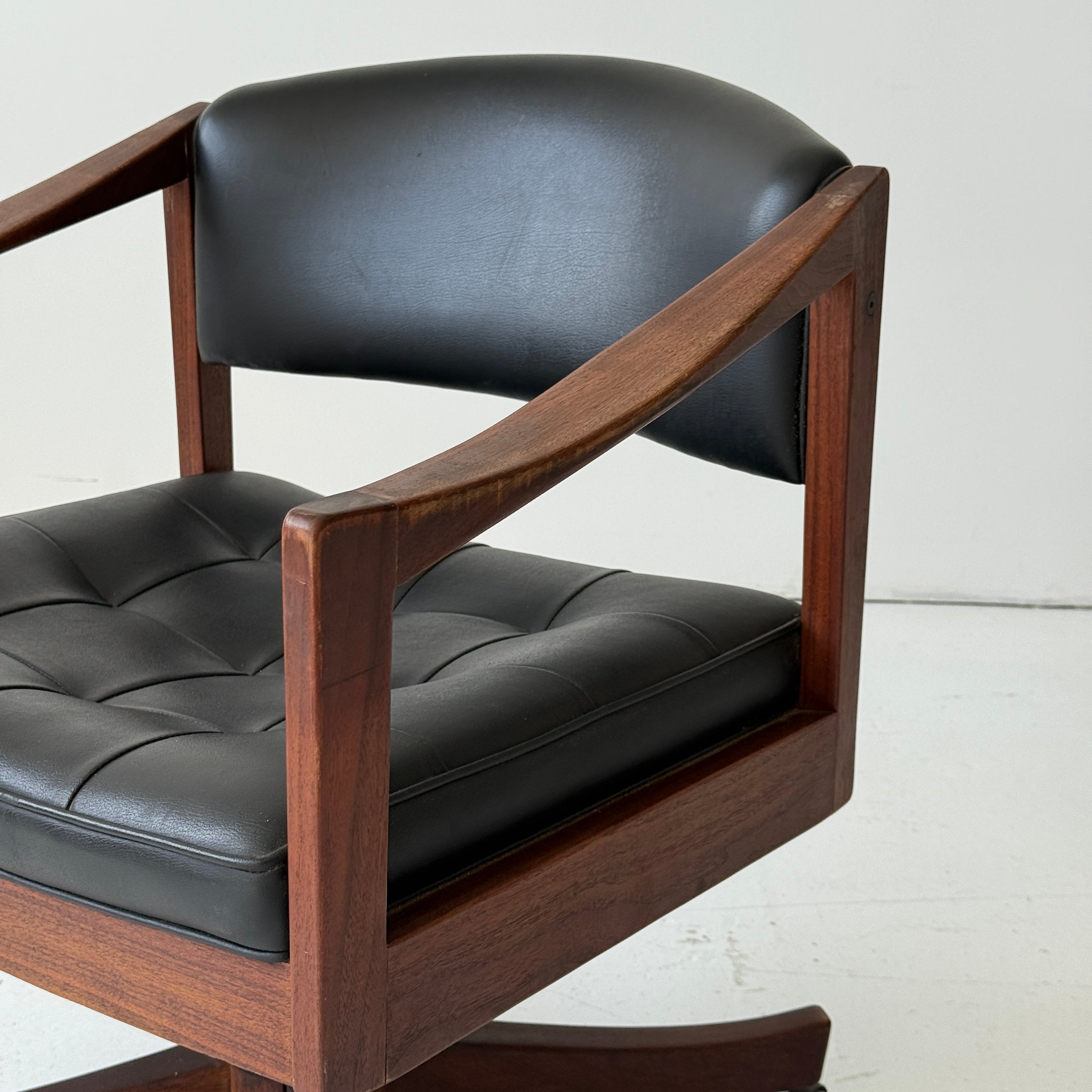 Model 1170 Desk Walnut Desk Chair by Edward Wormley for Dunbar