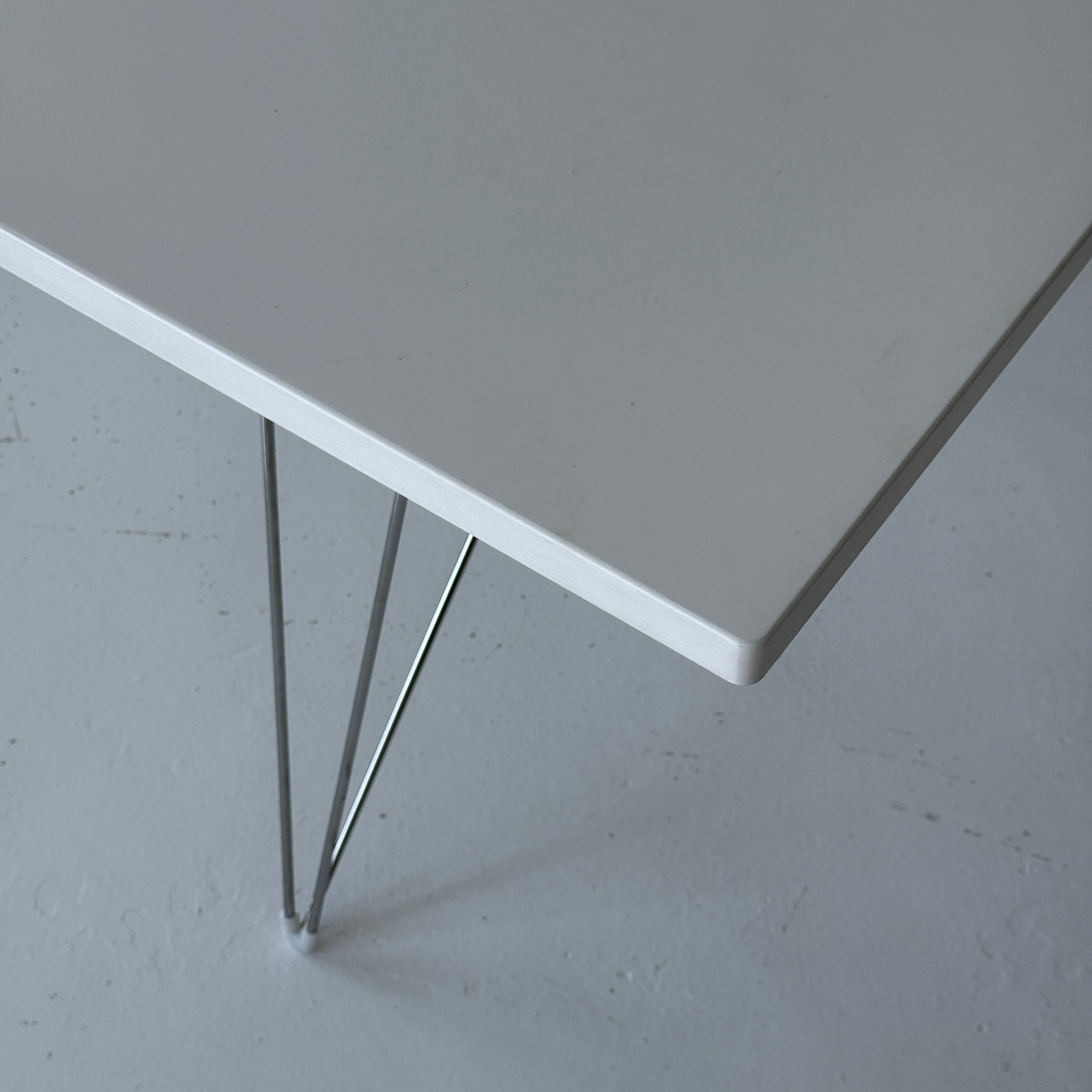 Tavolo XZ3 Dining Table by Magis