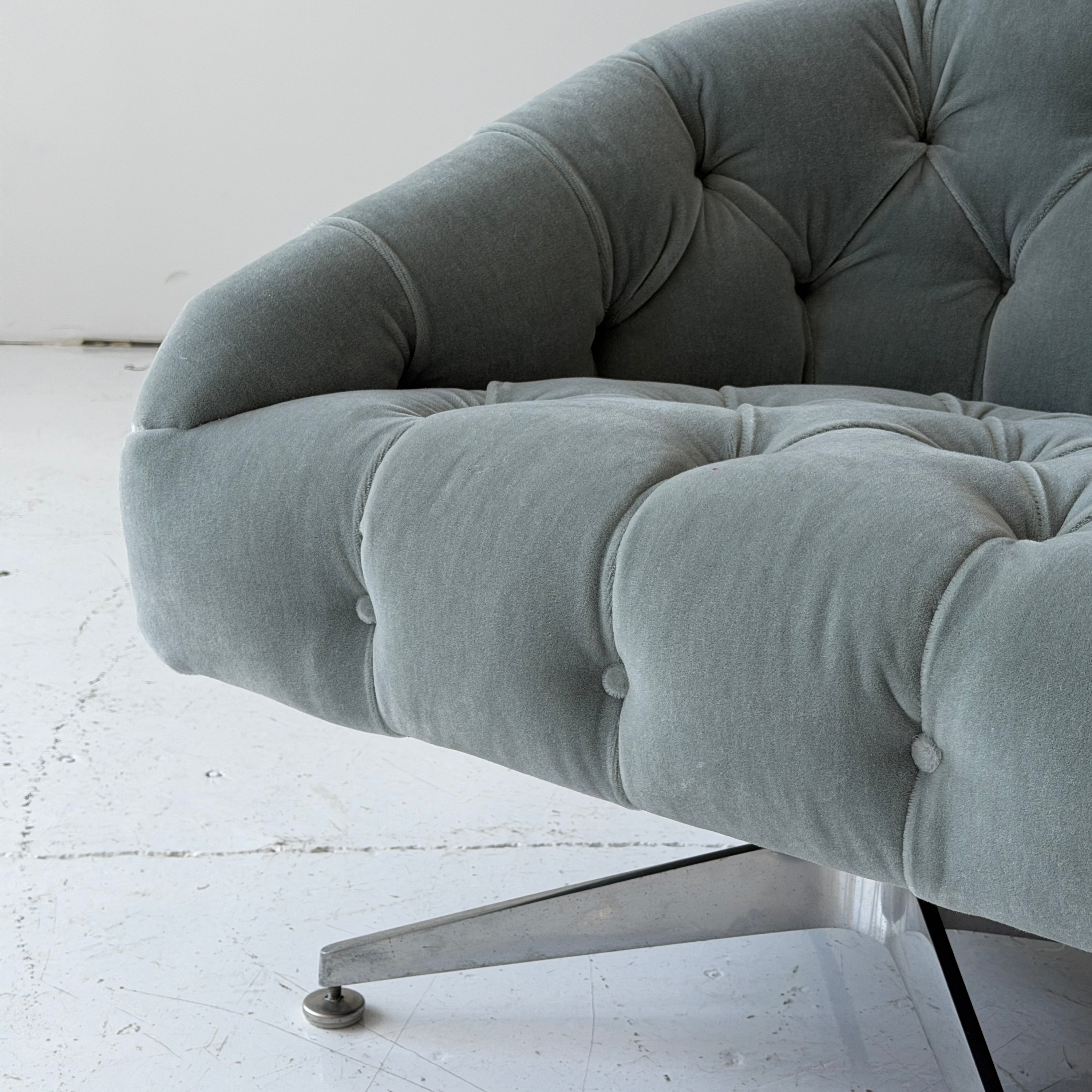 Tufted Mohair Swivel Lounge Chairs by Ward Bennett for Lehigh Leopold