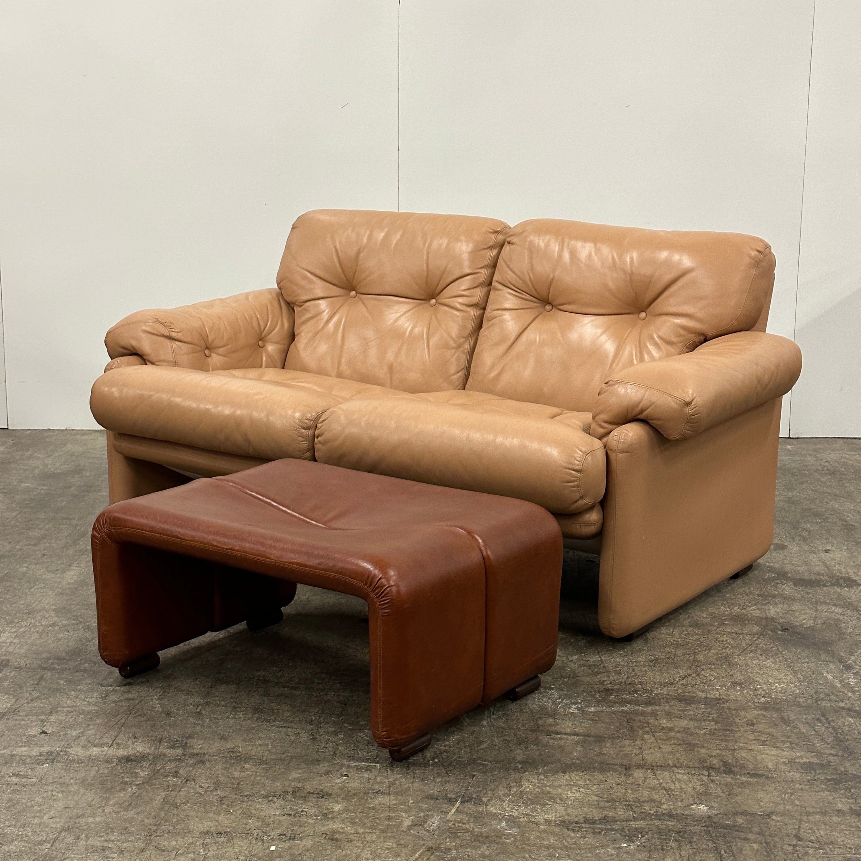 Coronado Settee in Leather by Tobia Scarpa for B&B Italia