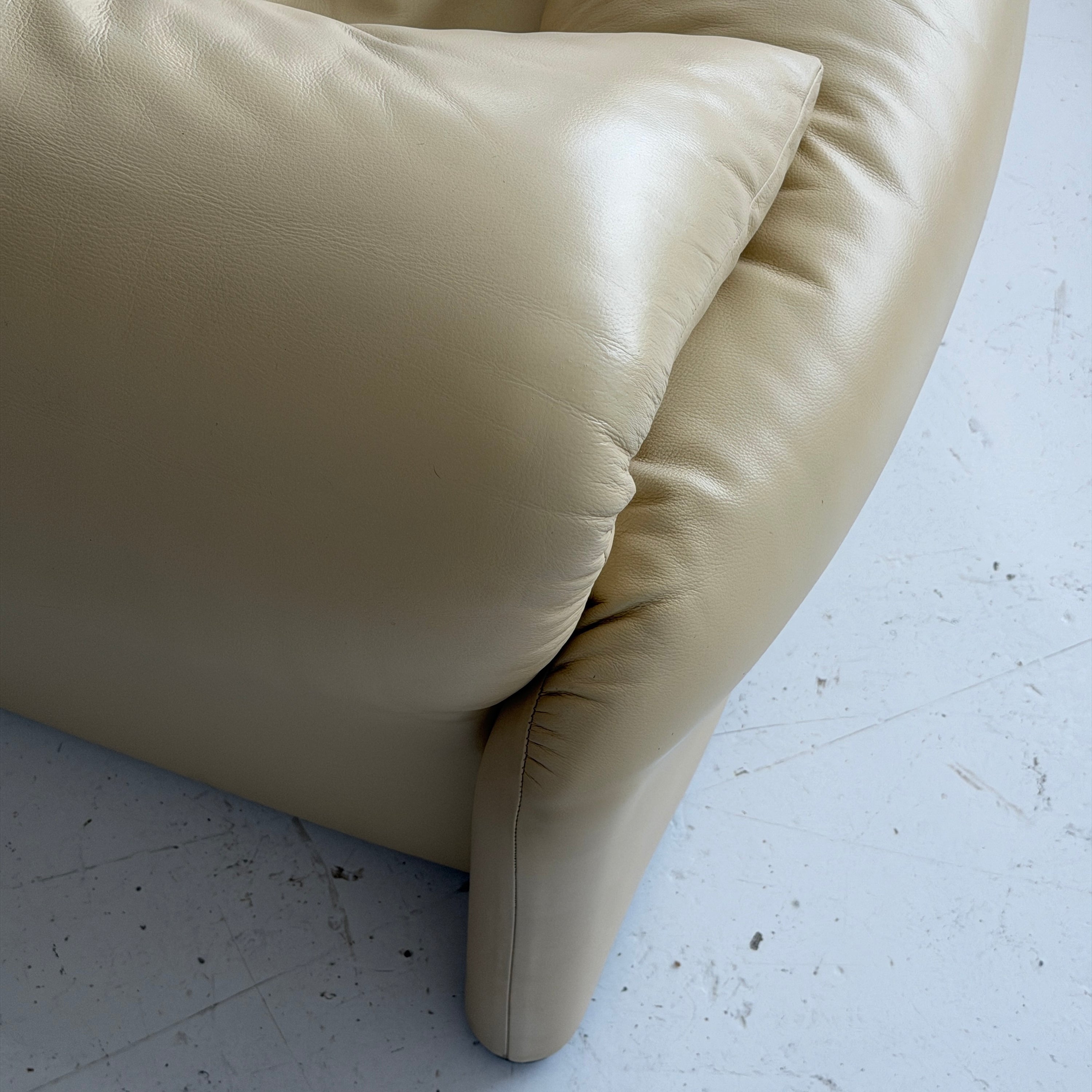 Leather Maralunga Sofa by Vico Magistretti for Cassina