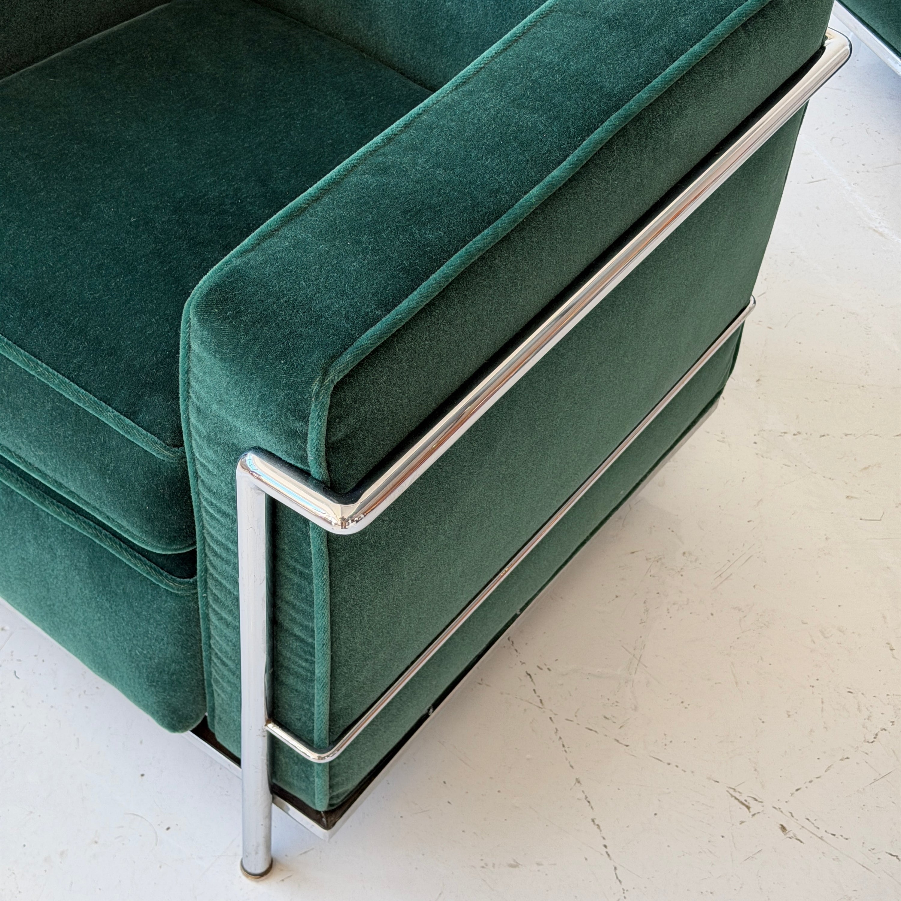 LC2 Petite Chairs by Le Corbusier, Pierre Jeanneret, and Charlotte Perriand for Cassina