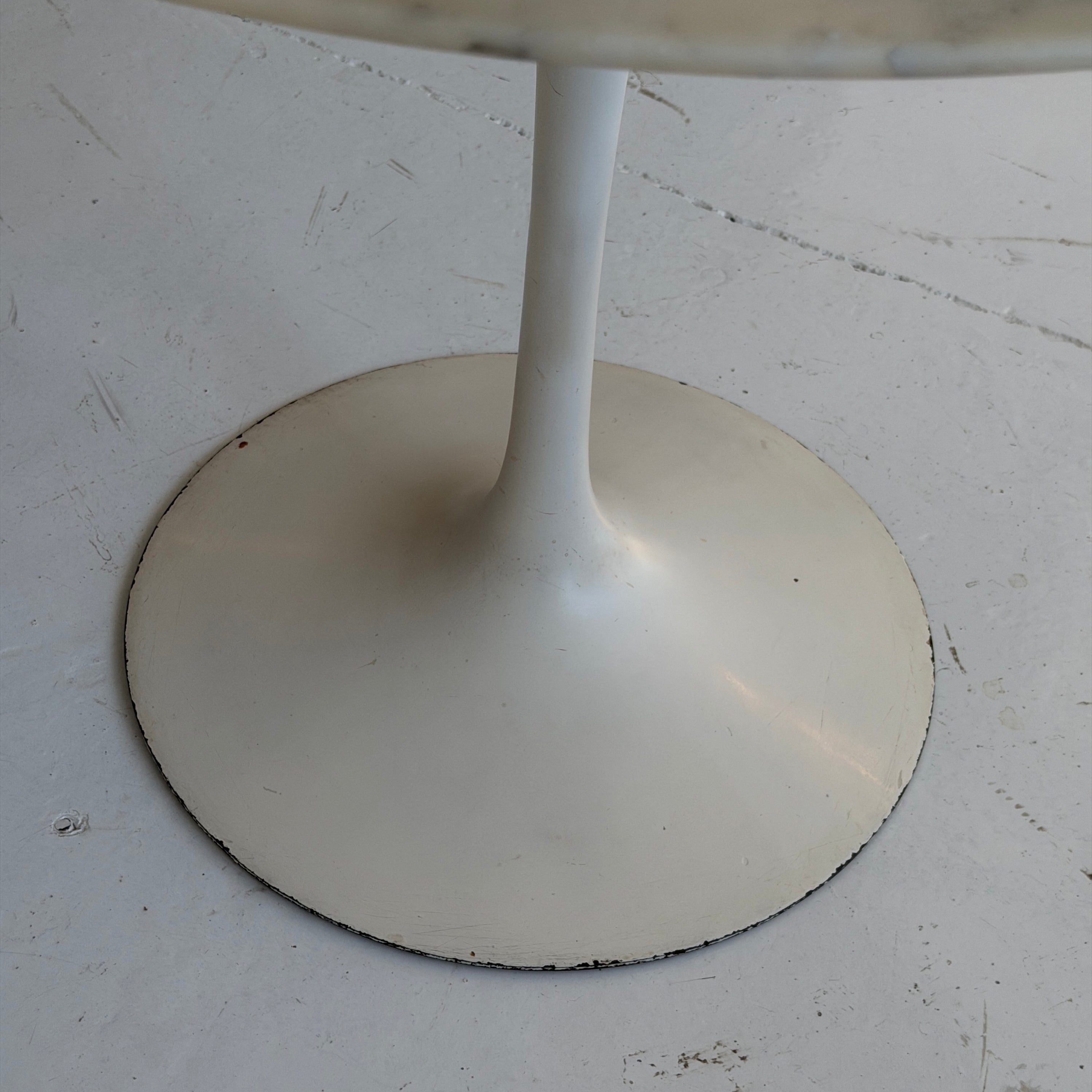 Marble Tulip Dining Table by Eero Saarinen for Knoll