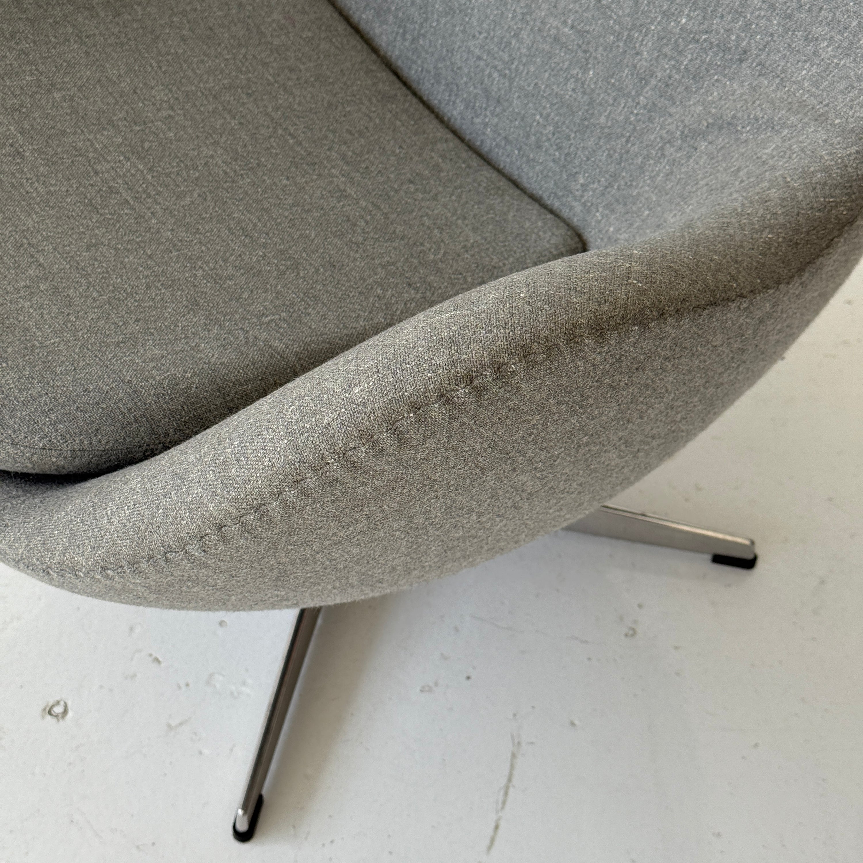 Egg Chair by Arne Jacobsen for Fritz Hansen