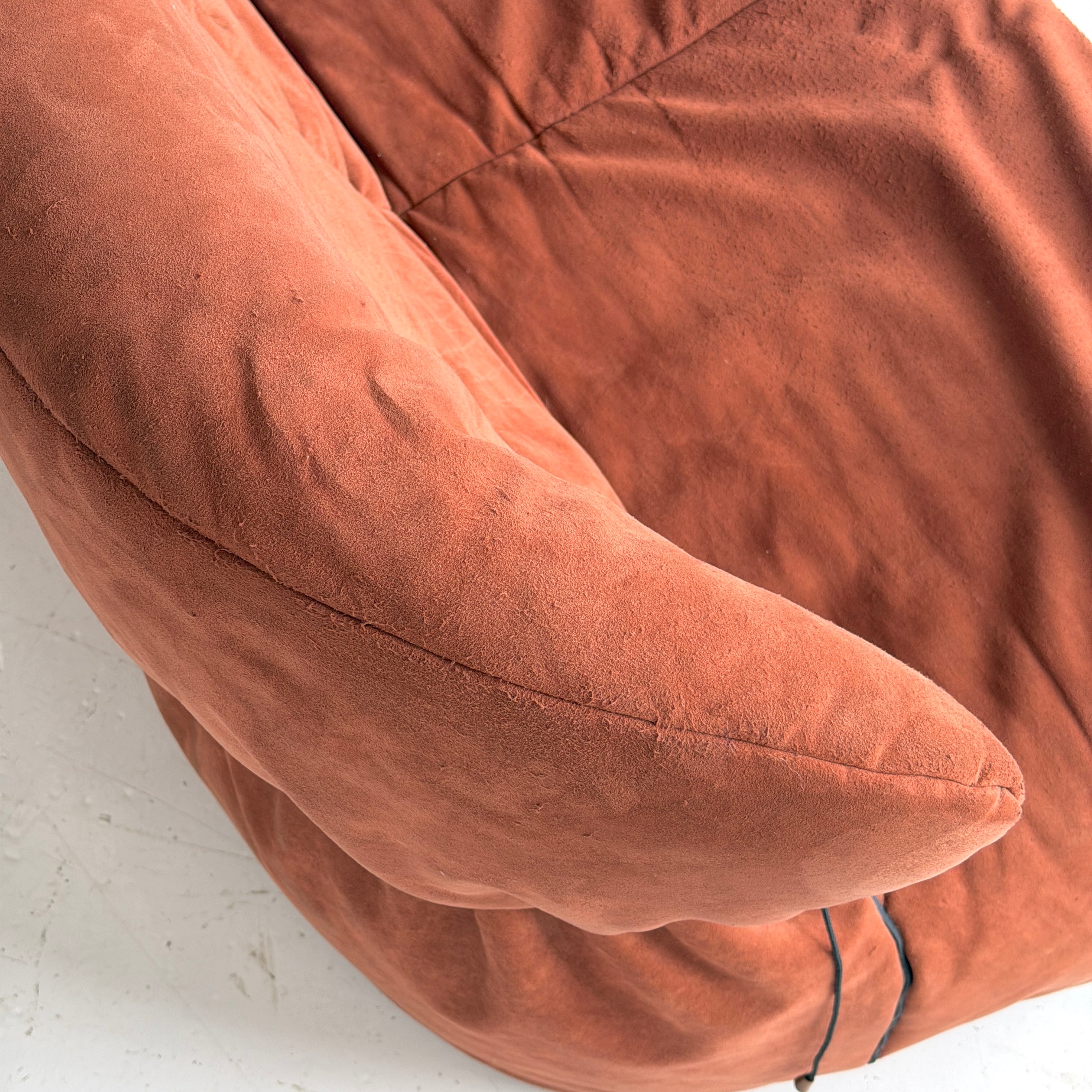 Femina Body Sofa by Annie Hieronimus for Cinna/Ligne Roset