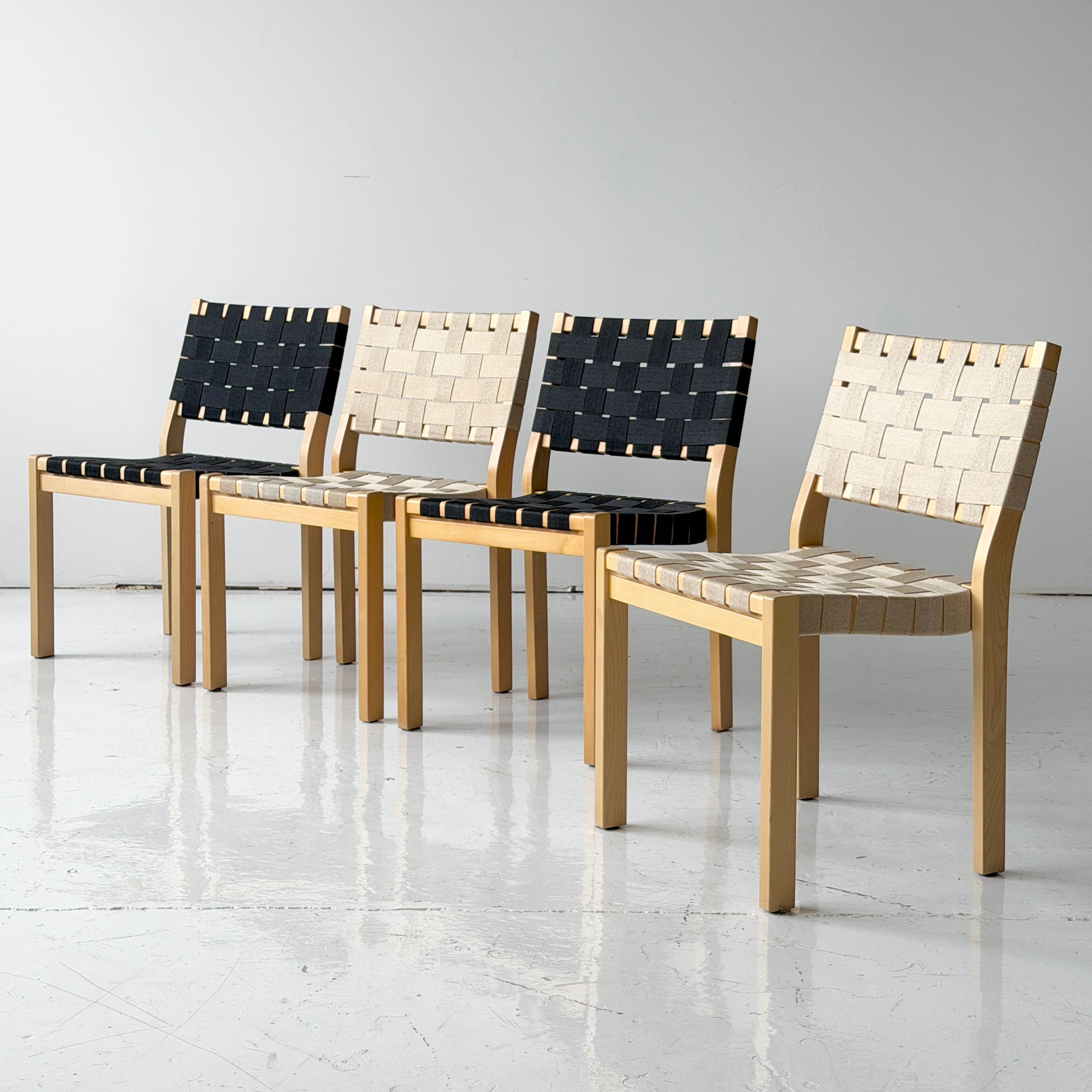 Model 611 Dining Chairs by Alvar Aalto for Artek
