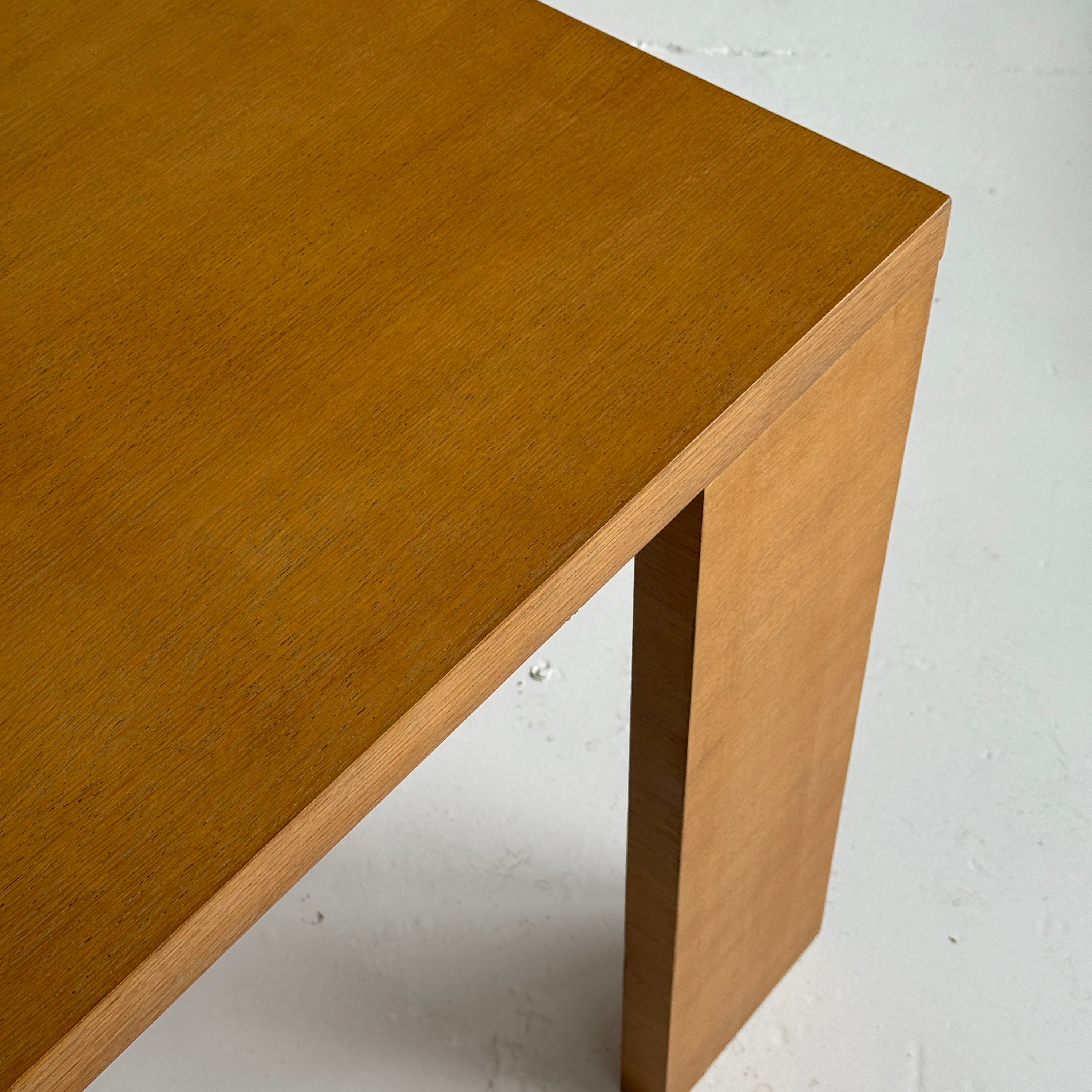 Apta Dining Table by Antonio Citterio for B&B Italia