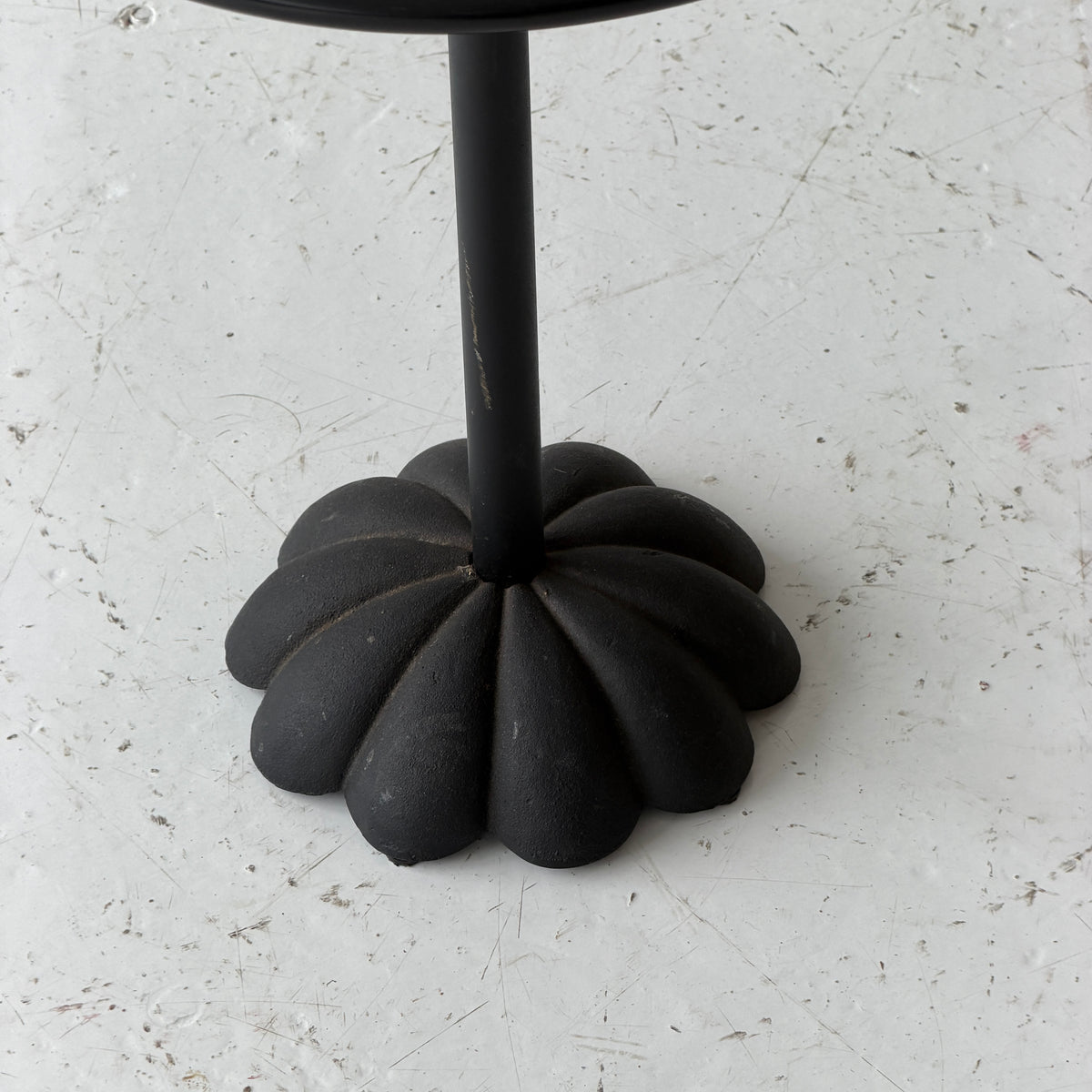 Metal + Silver Adjustable Daisy Side Table