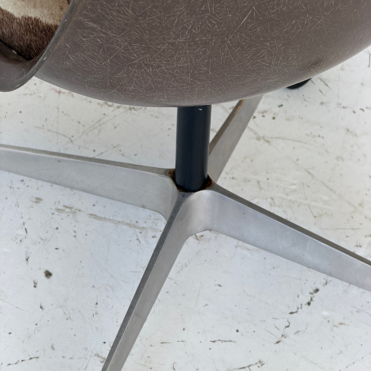 Model PSCC Molded Fiberglass Desk Chair by Charles + Ray Eames for Herman Miller