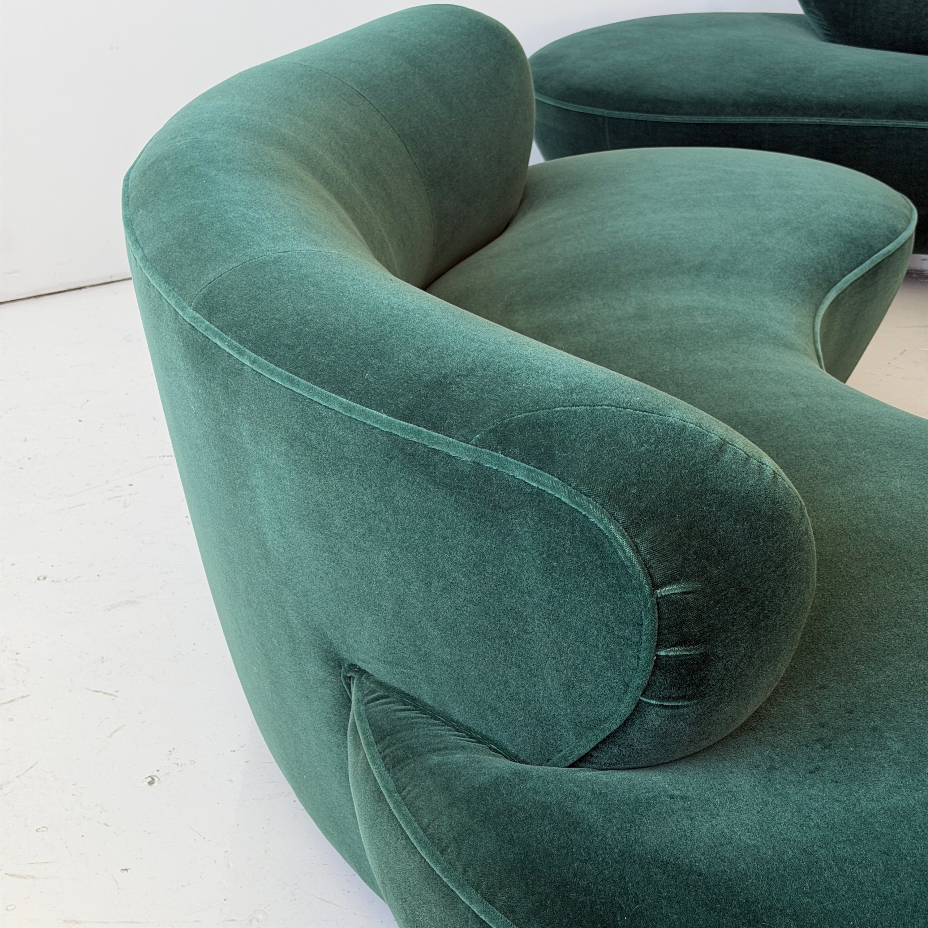 Cloud Serpentine Sofas by Vladimir Kagan for Directional in Mohair