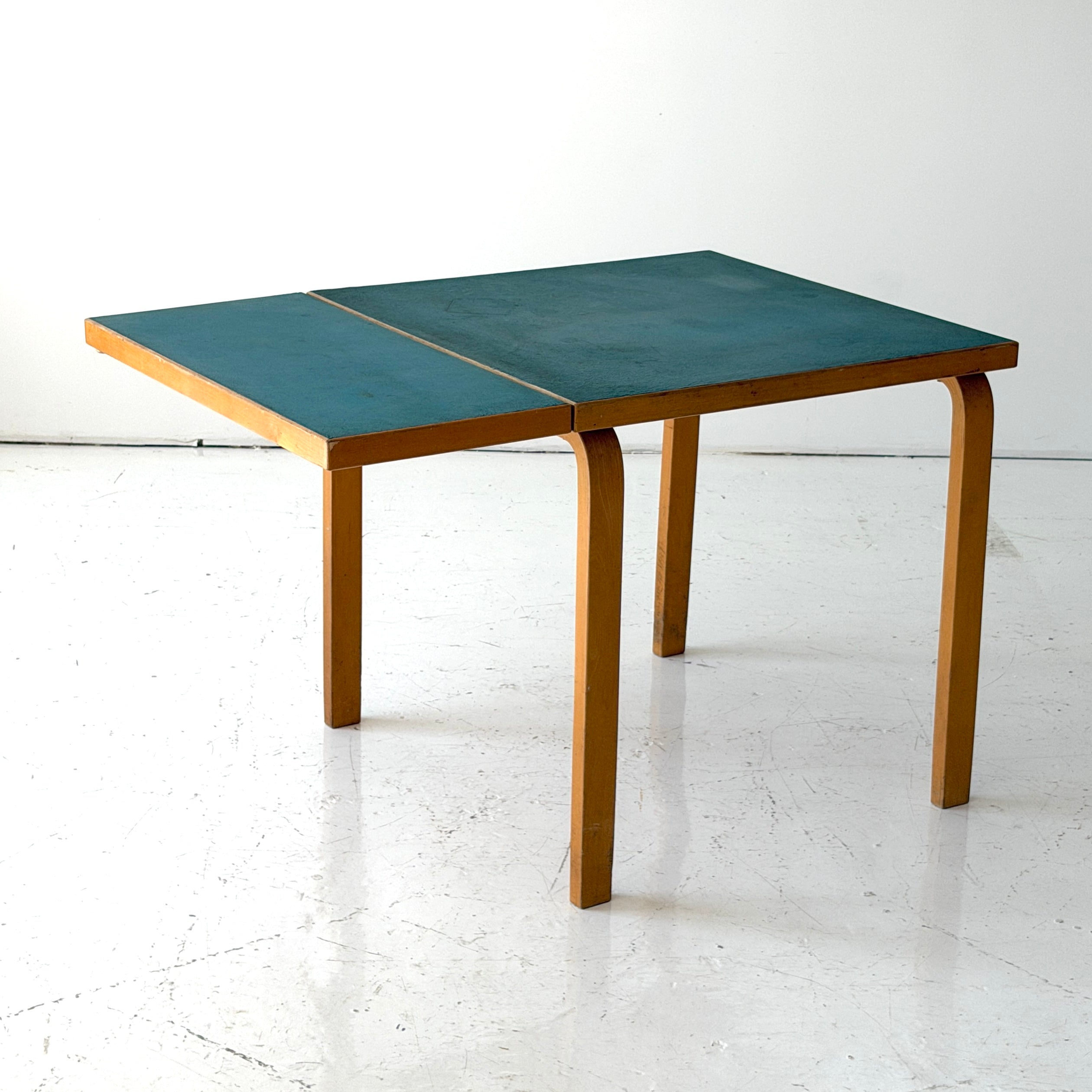 DL82 Drop Leaf Dining Table by Alvar Aalto for Artek