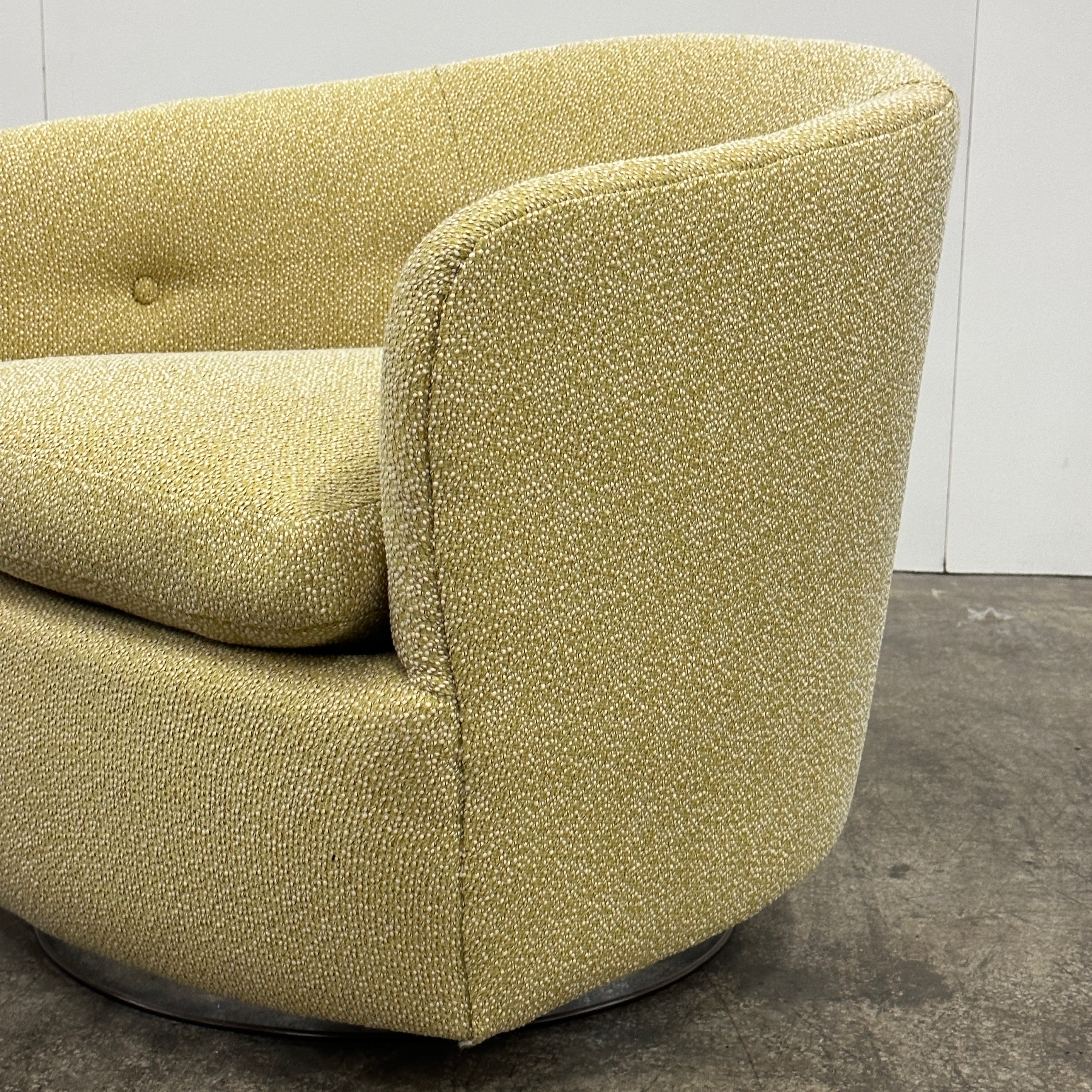 Swivel Barrel Chair by Milo Baughman for Thayer Coggin