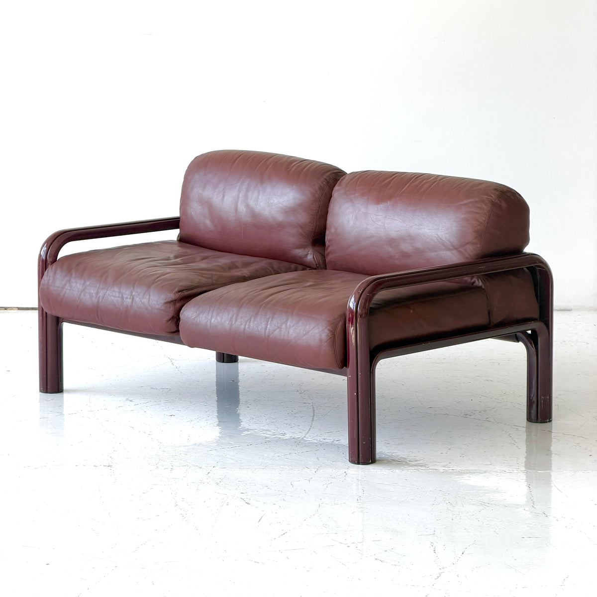 Orsay Settee by Gae Aulenti for Knoll