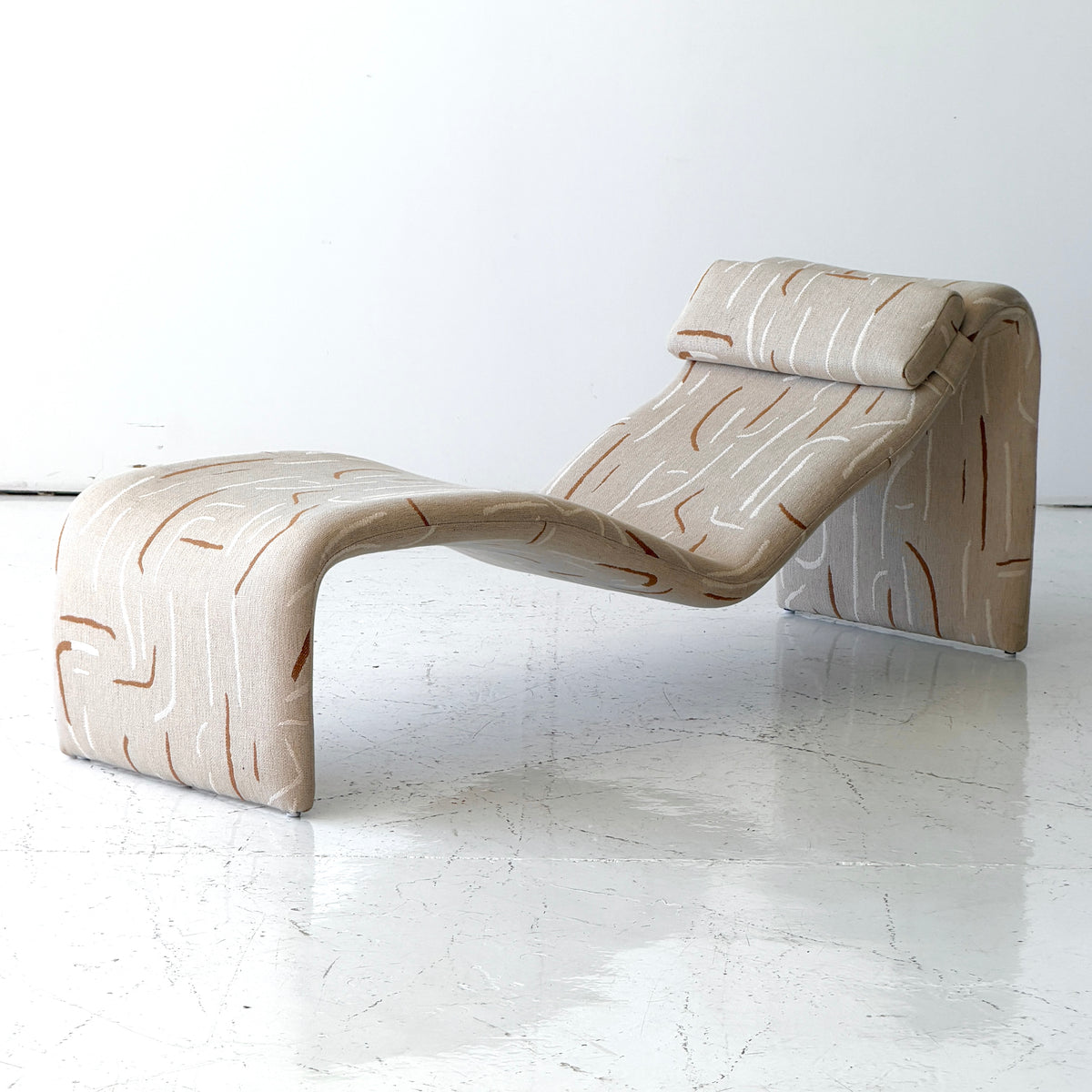 Djinn Chaise by Olivier Mourgue for Airborne
