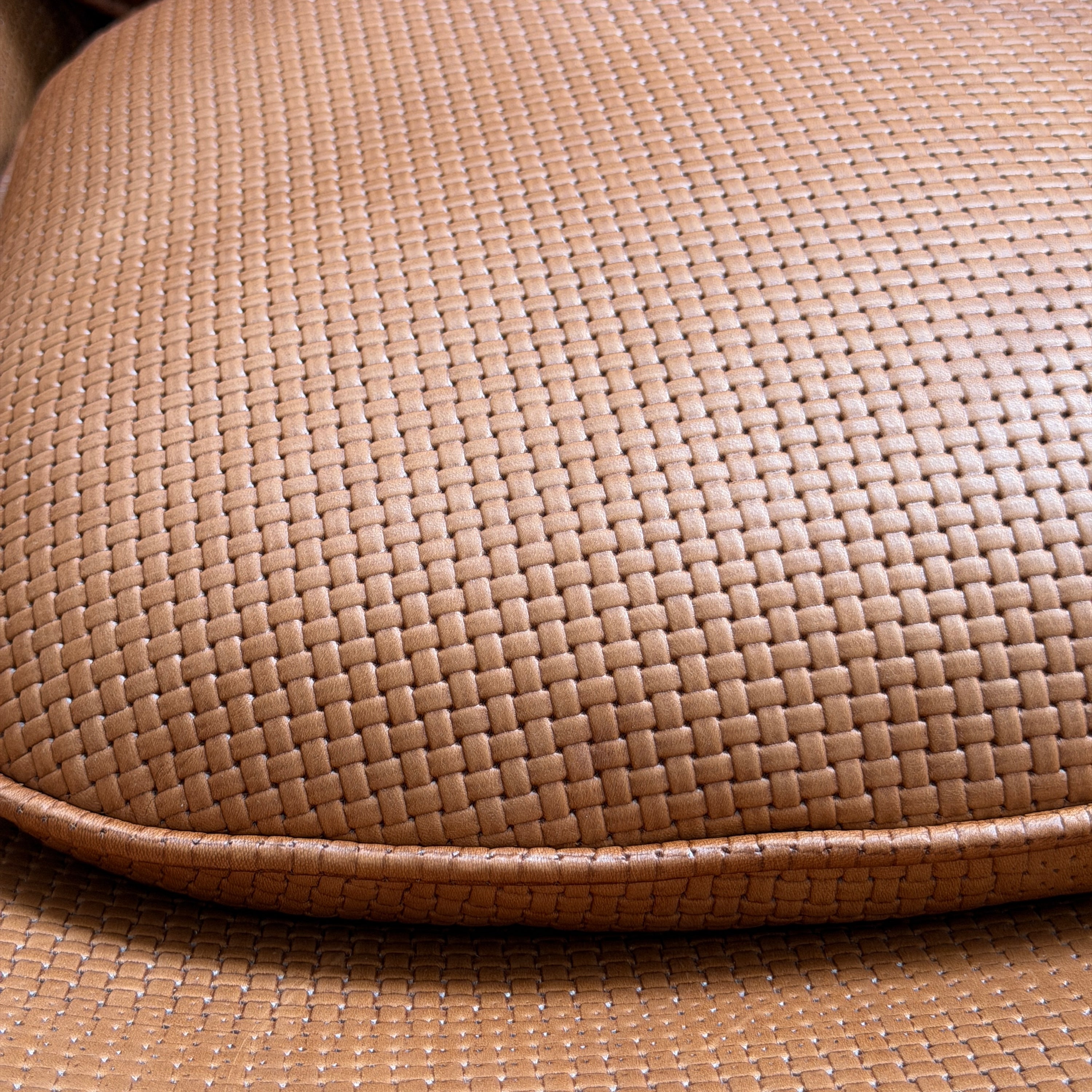 Womb Chair by Eero Saarinen for Knoll