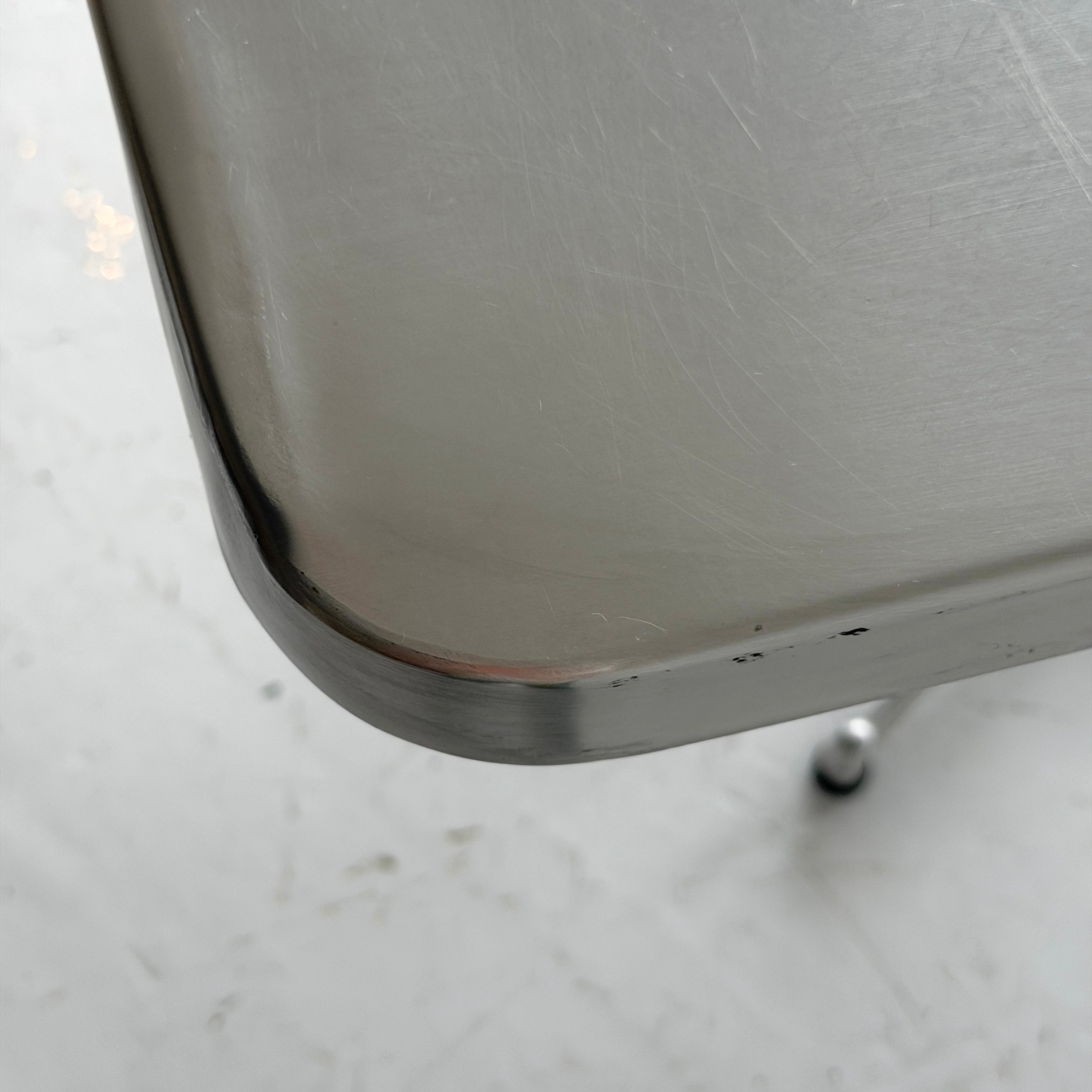 Stainless Steel Industrial Dining Table/Desk