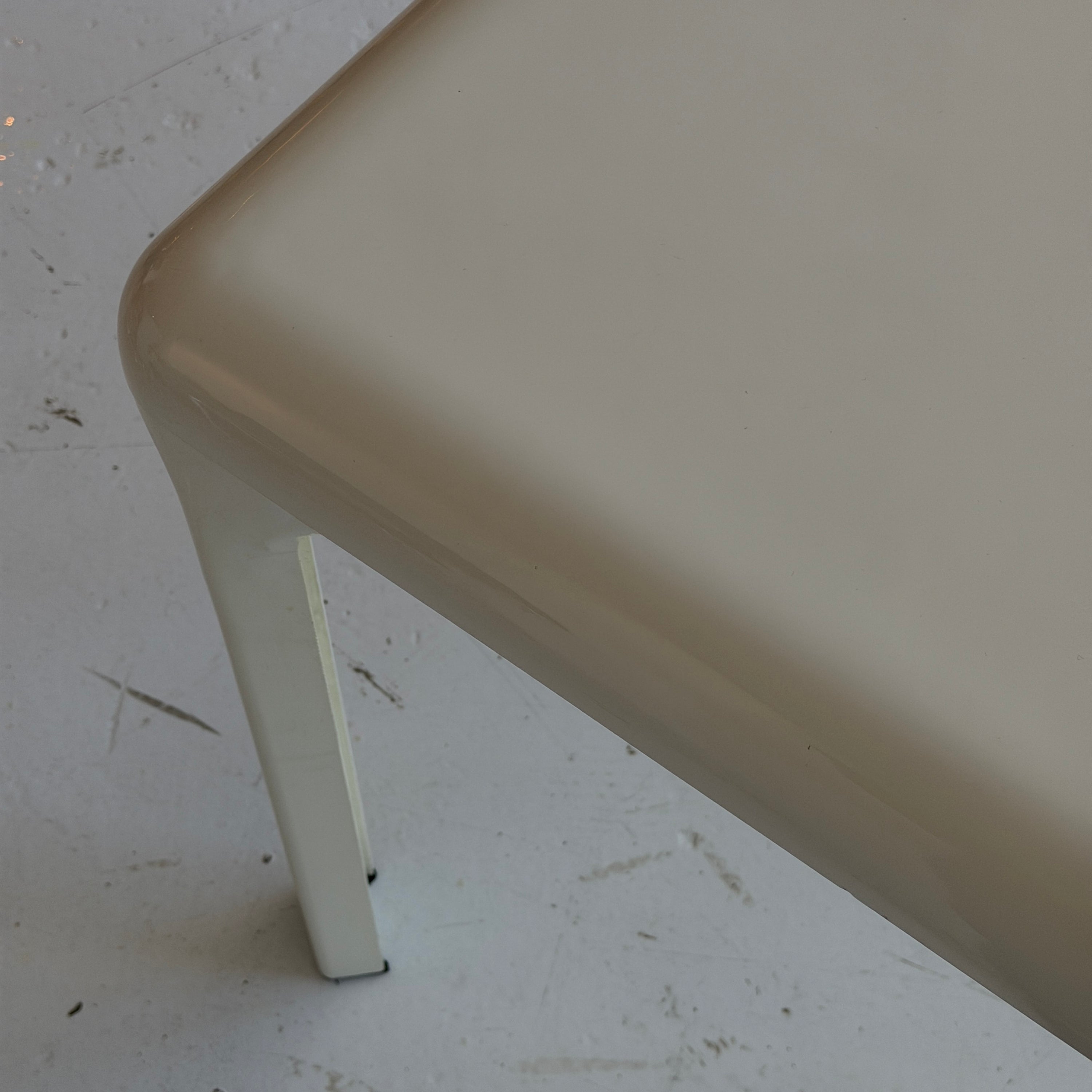 Stadio 80 Dining Table by Vico Magistretti for Artemide