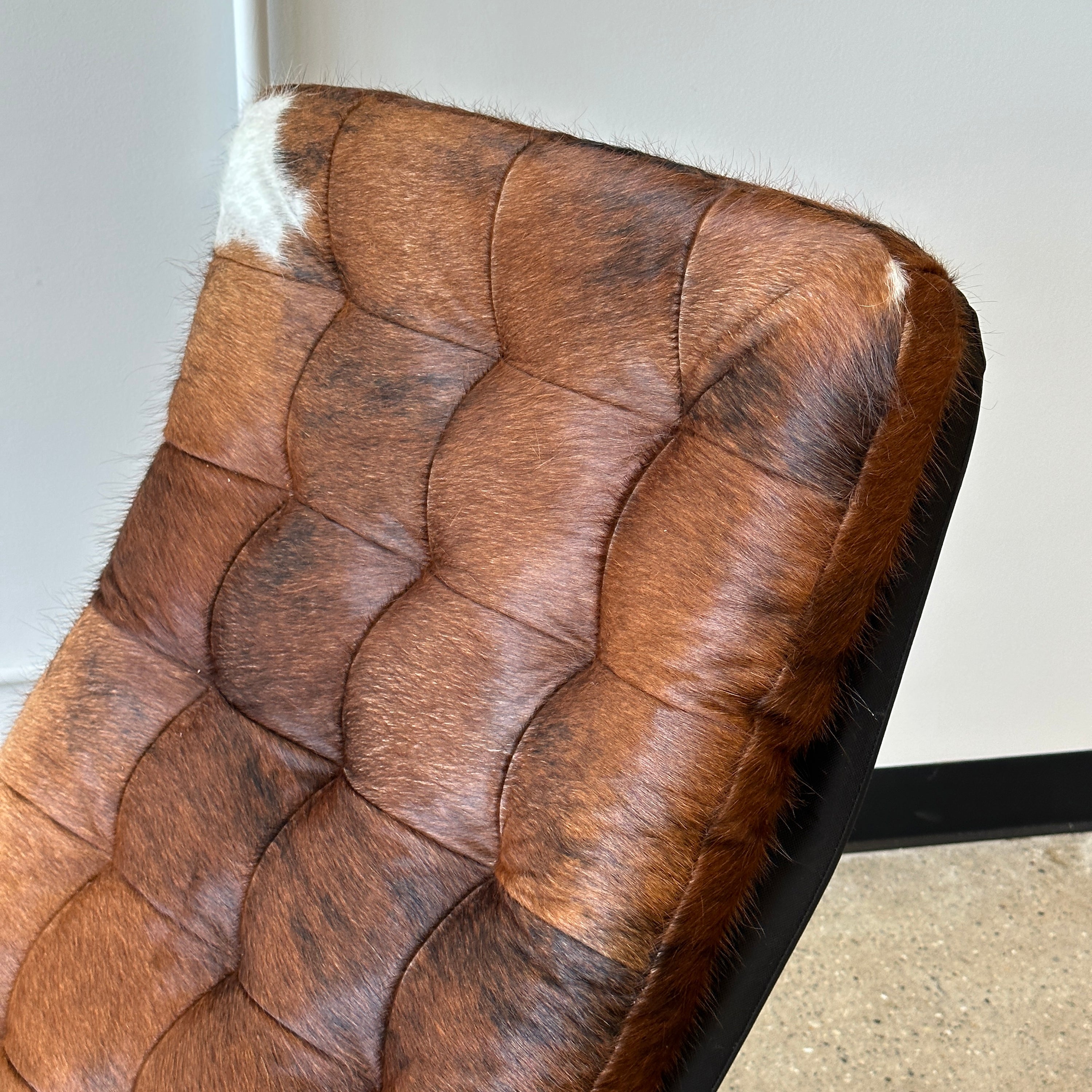 Fenix Chaise by Sam Larsson for Dux in Cowhide