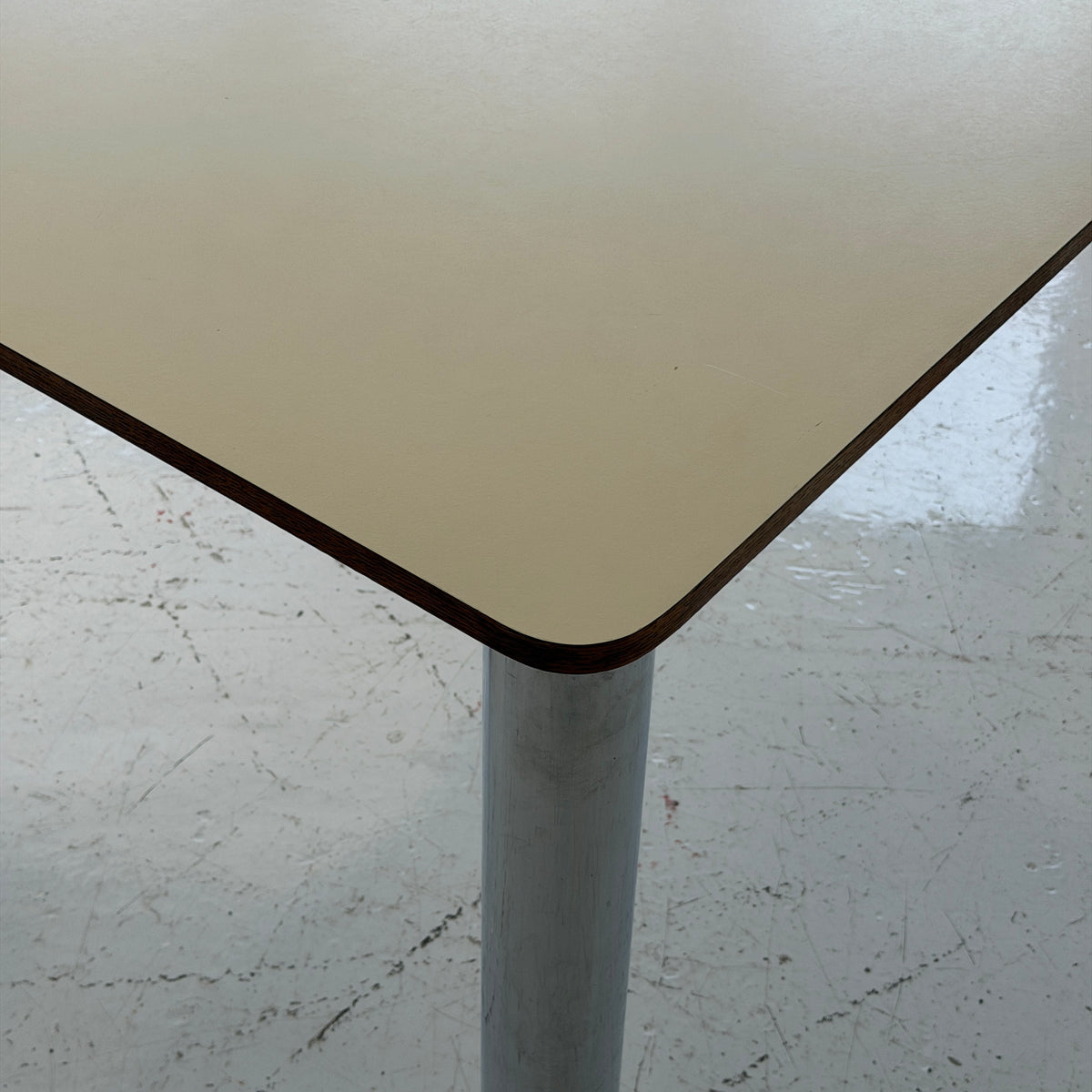 DesQ Dining Table by Jan des Bouvrie for Pastoe