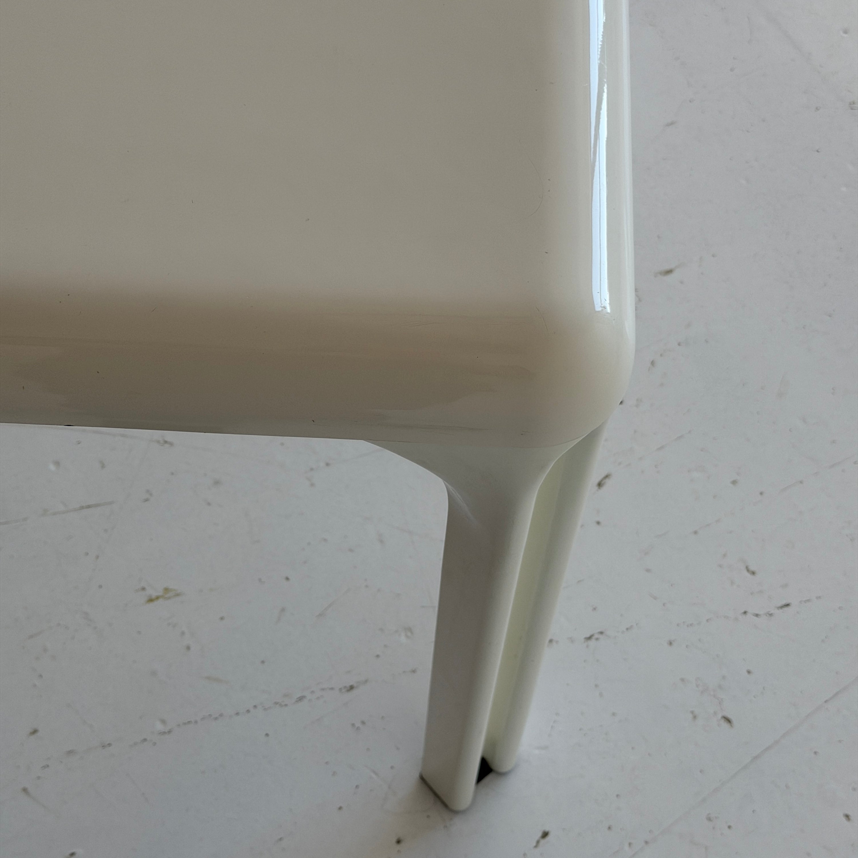 Stadio 80 Dining Table by Vico Magistretti for Artemide