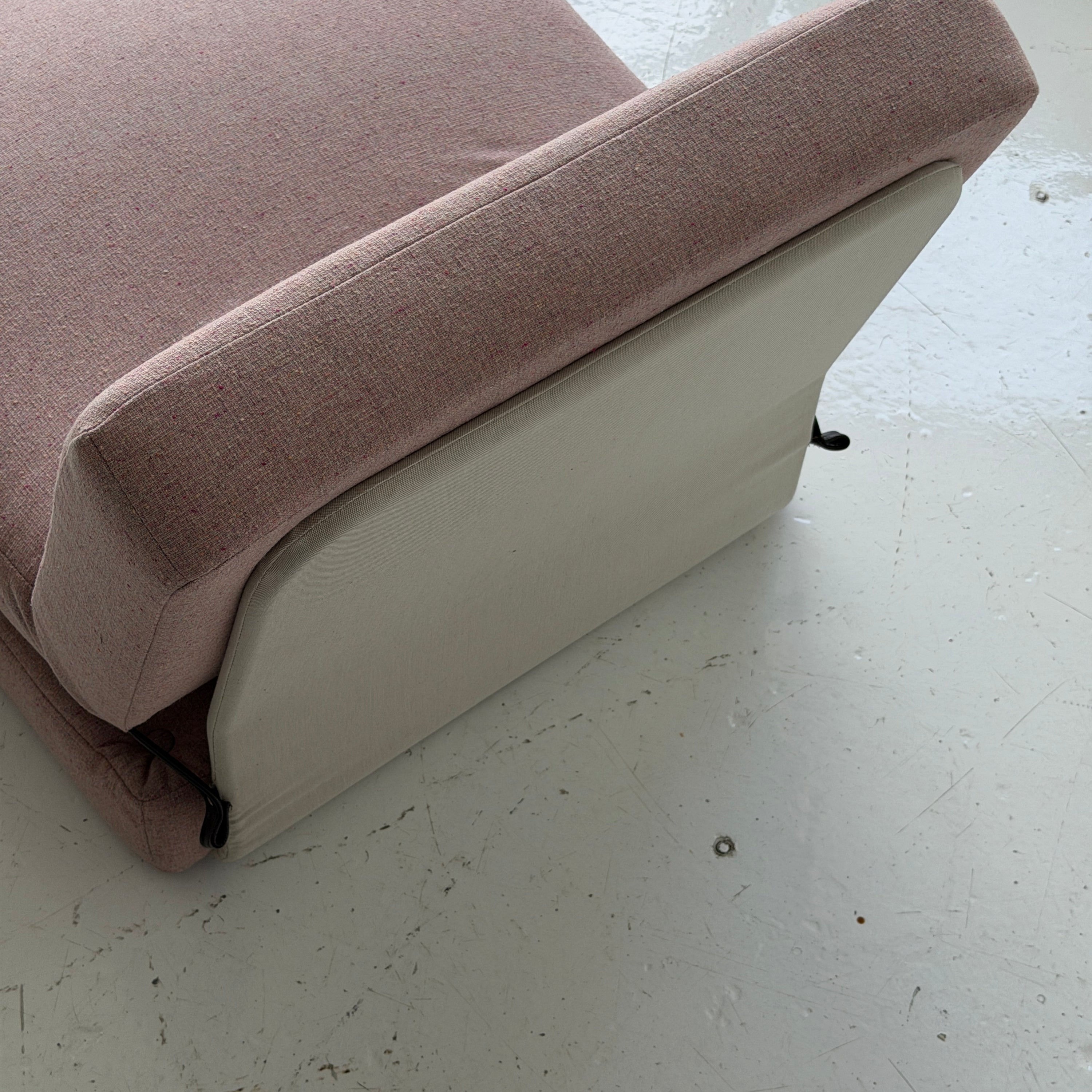 Poppy Chairs by Antonio Citterio + Paolo Nava