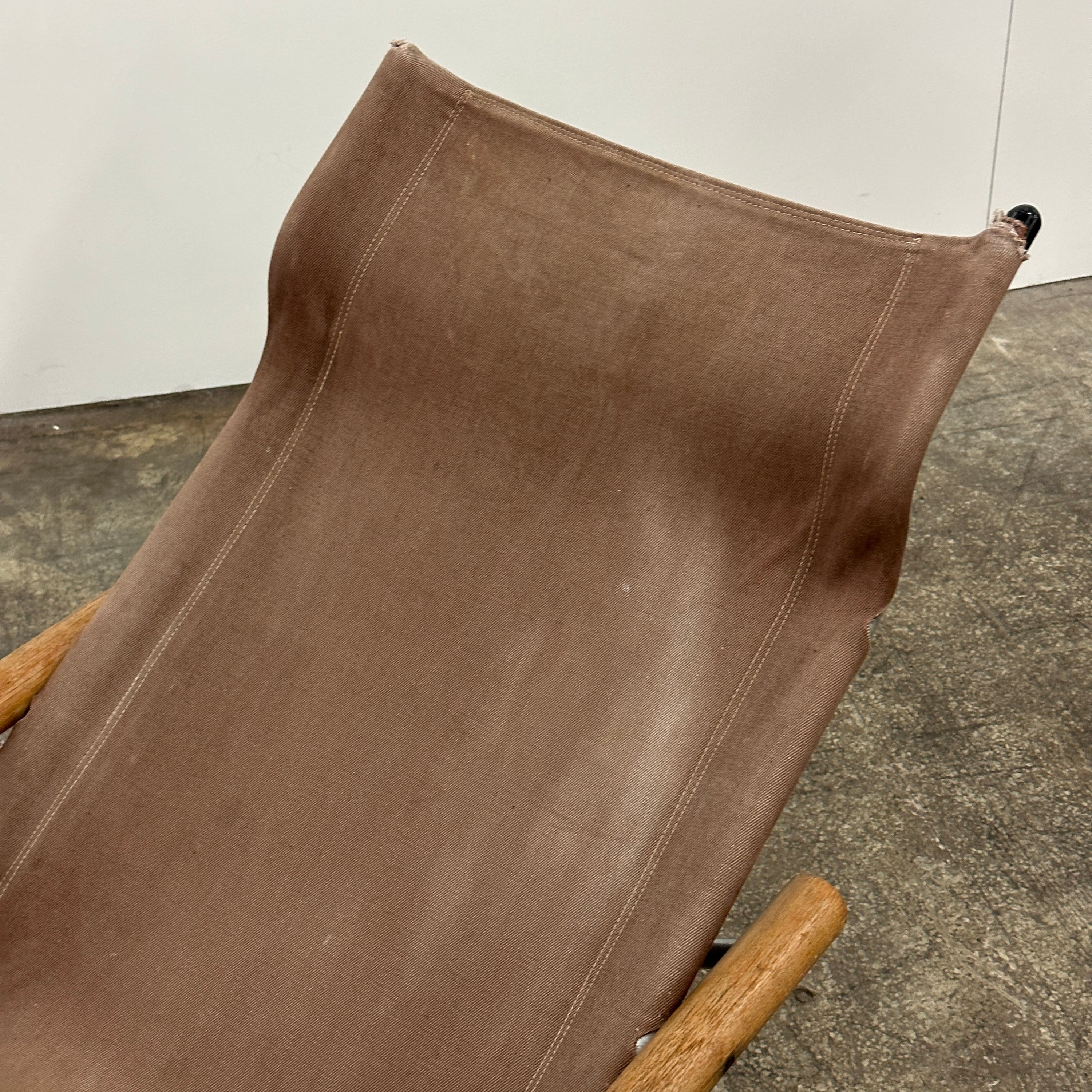 NY Folding Chaise by Takeshii Nii