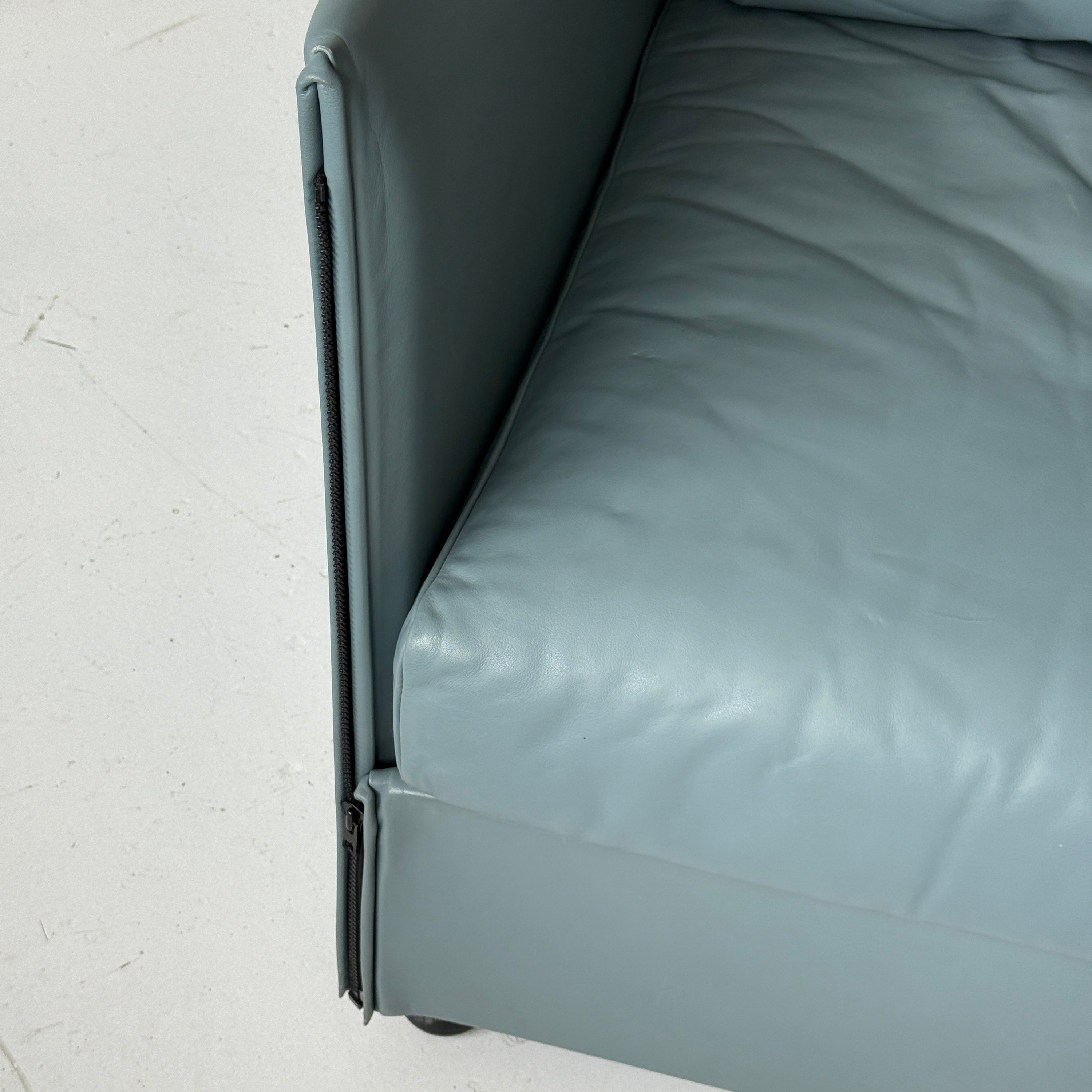 Landeau Leather Sofa by Mario Bellini for Cassina