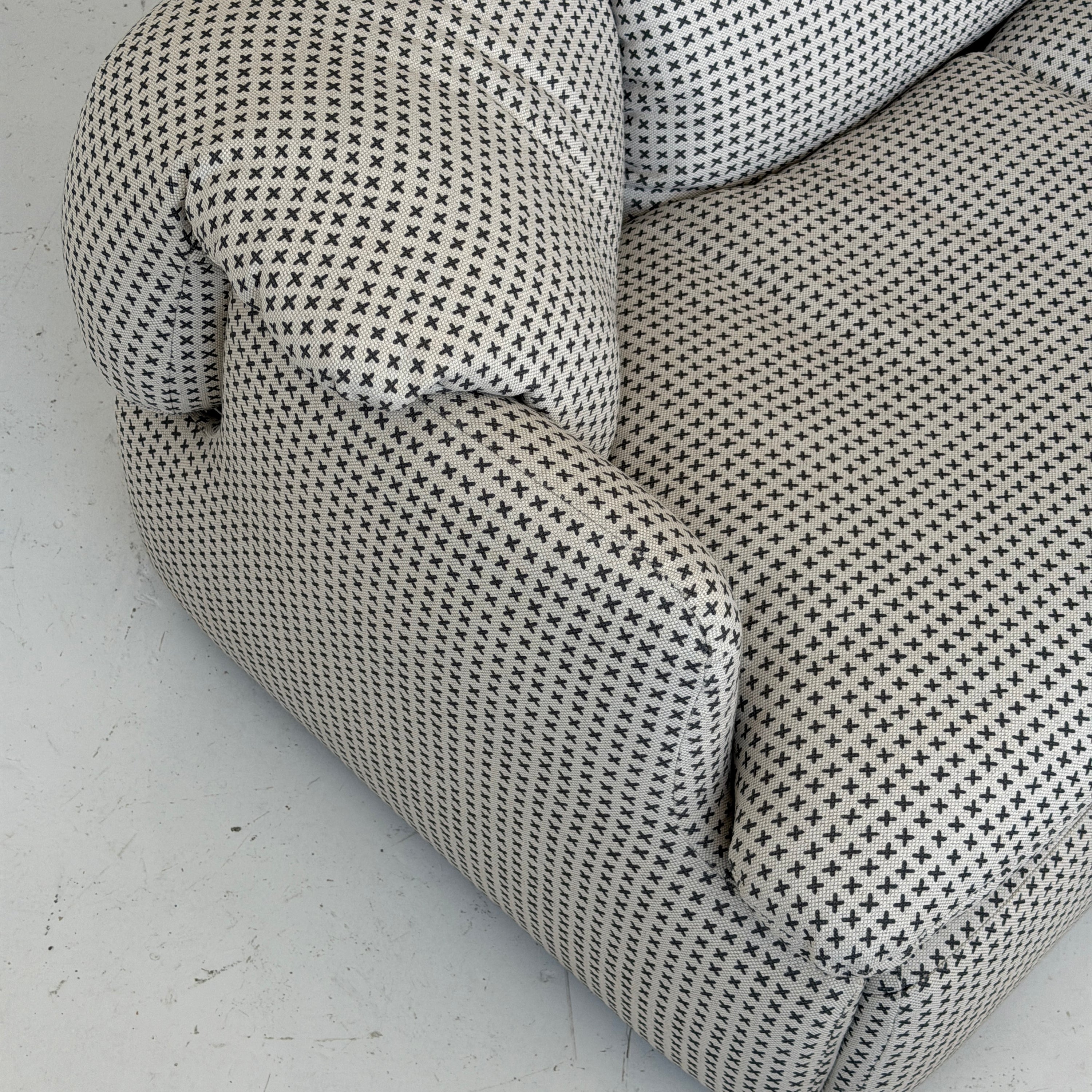 Confidential Sofa by Alberto Rosselli for Saporiti