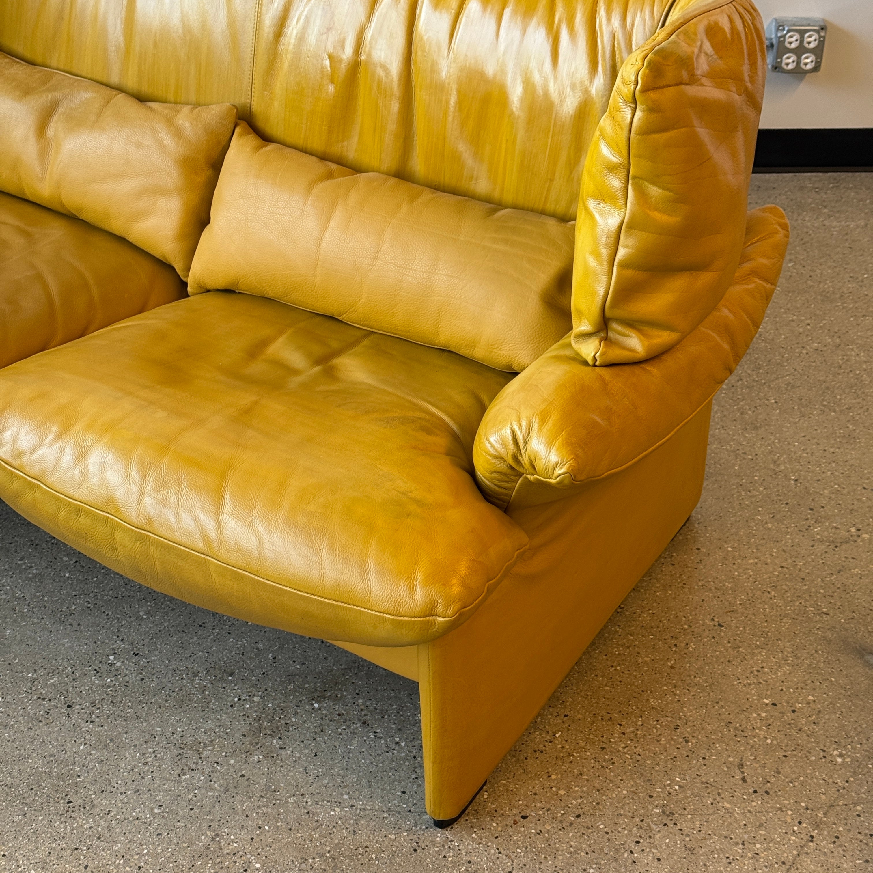 cassina – spotexclamationpoint cassina – spotexclamationpoint