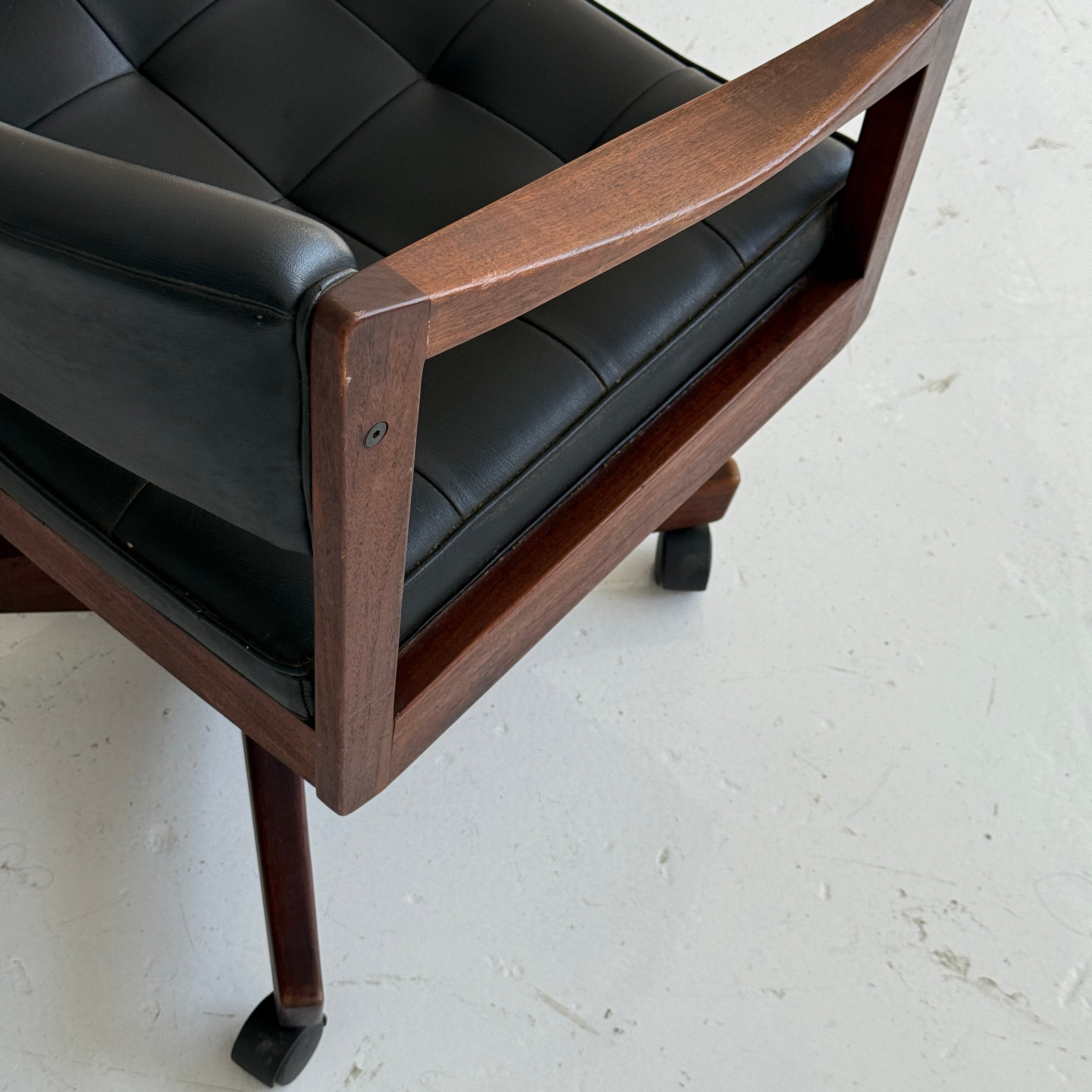 Model 1170 Desk Walnut Desk Chair by Edward Wormley for Dunbar