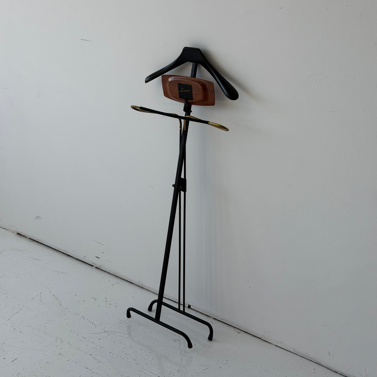 German Folding Valet by Union