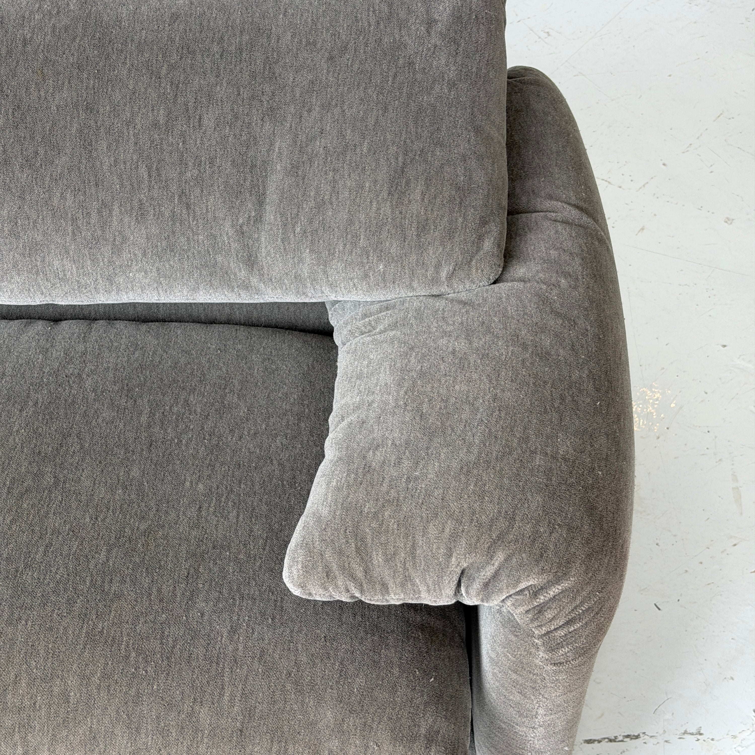Maralunga Sofa by Vico Magistretti for Cassina
