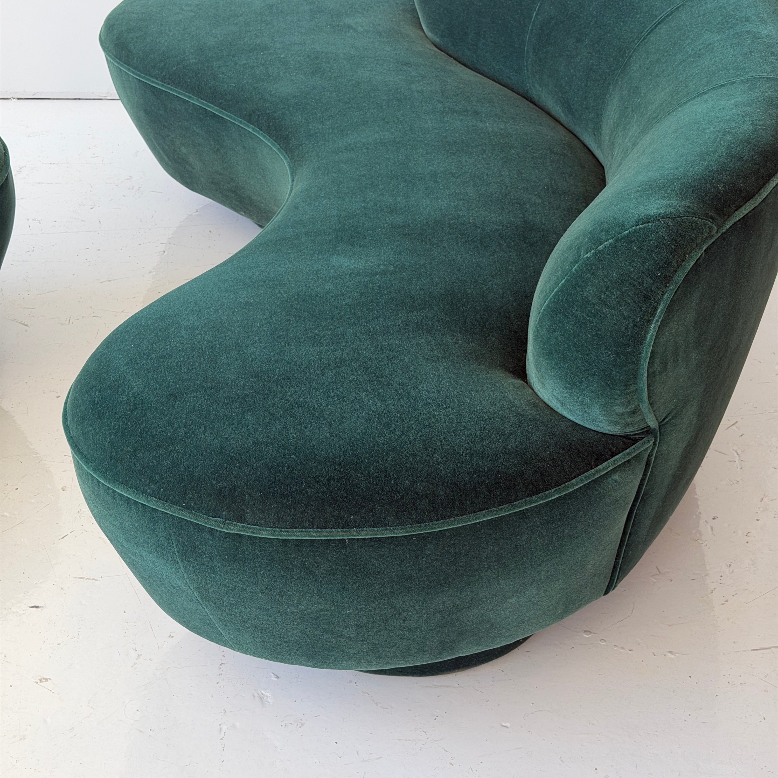 Cloud Serpentine Sofas by Vladimir Kagan for Directional in Mohair