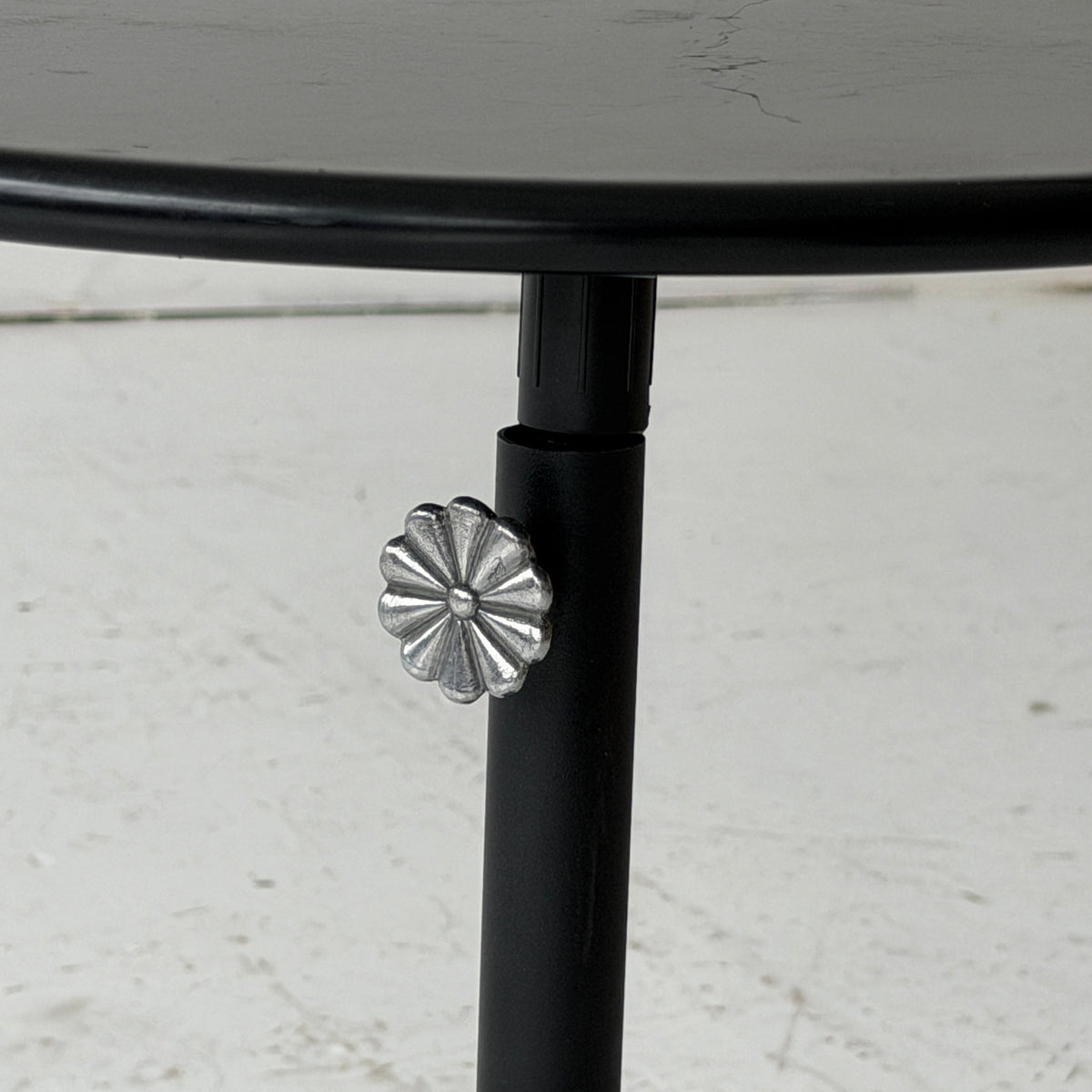 Metal + Silver Adjustable Daisy Side Table