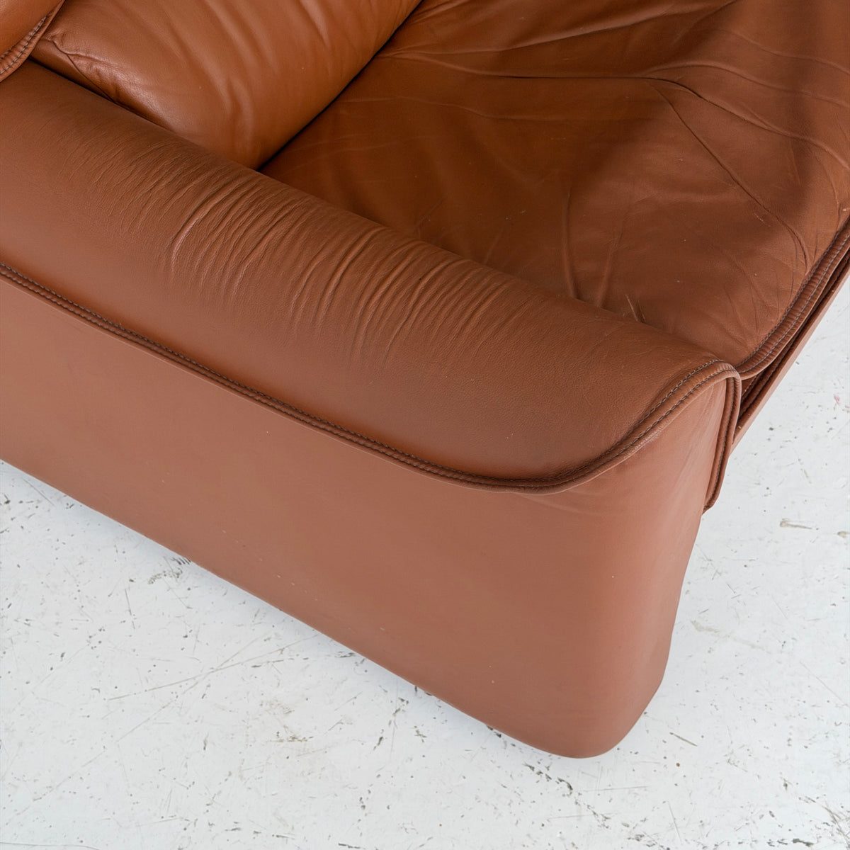 Italian Full Grain Leather Lounge Chair