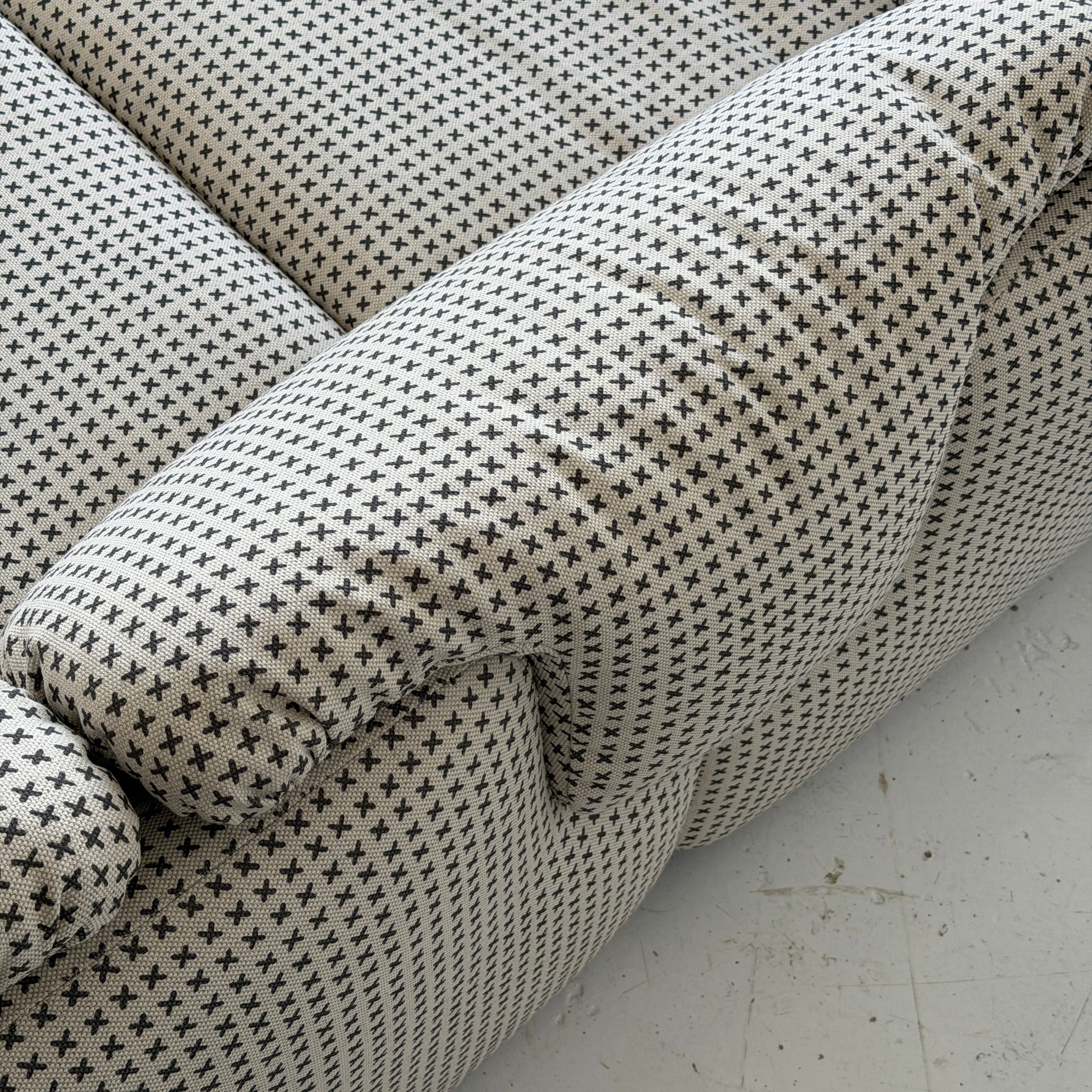 Confidential Sofa by Alberto Rosselli for Saporiti