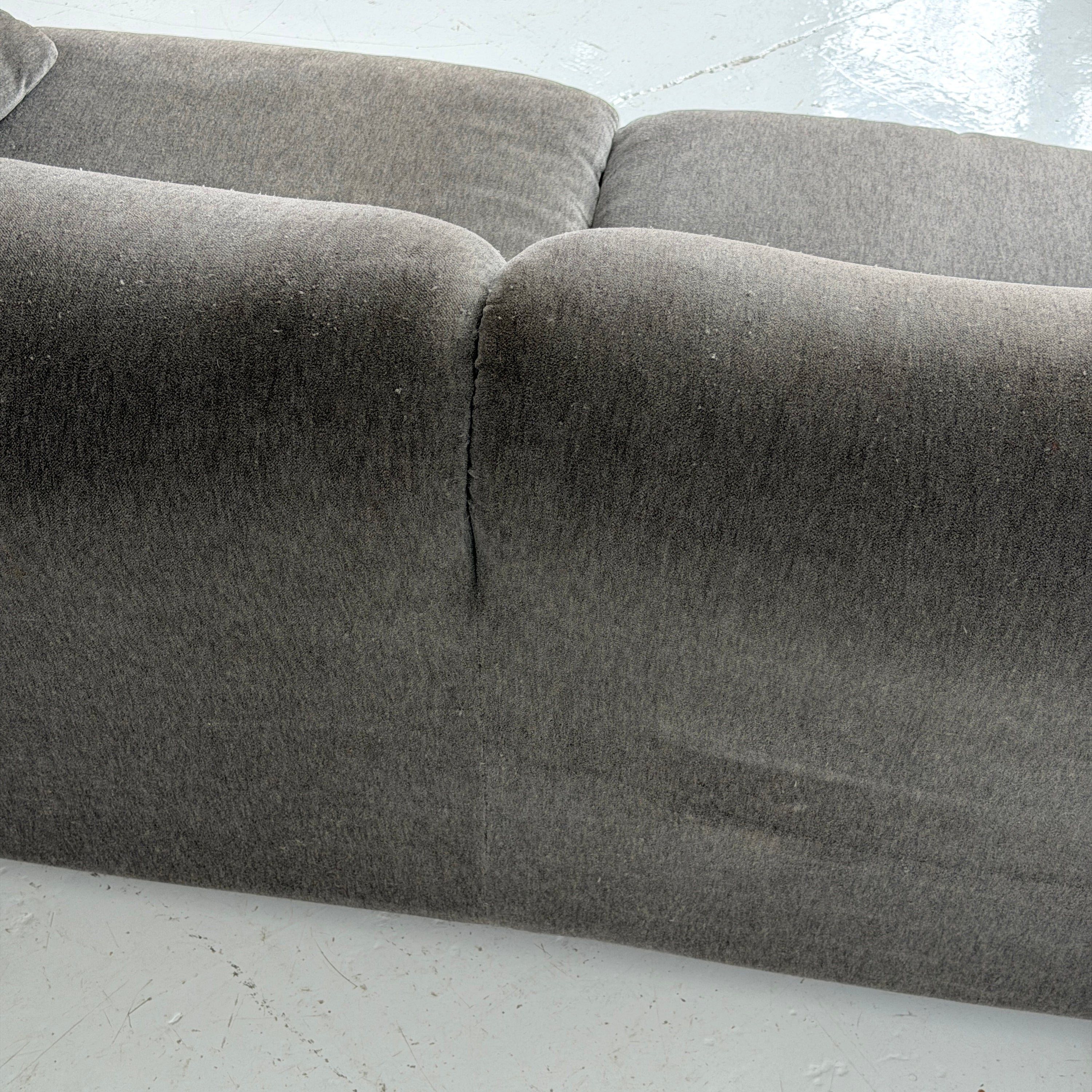 Maralunga Sofa by Vico Magistretti for Cassina