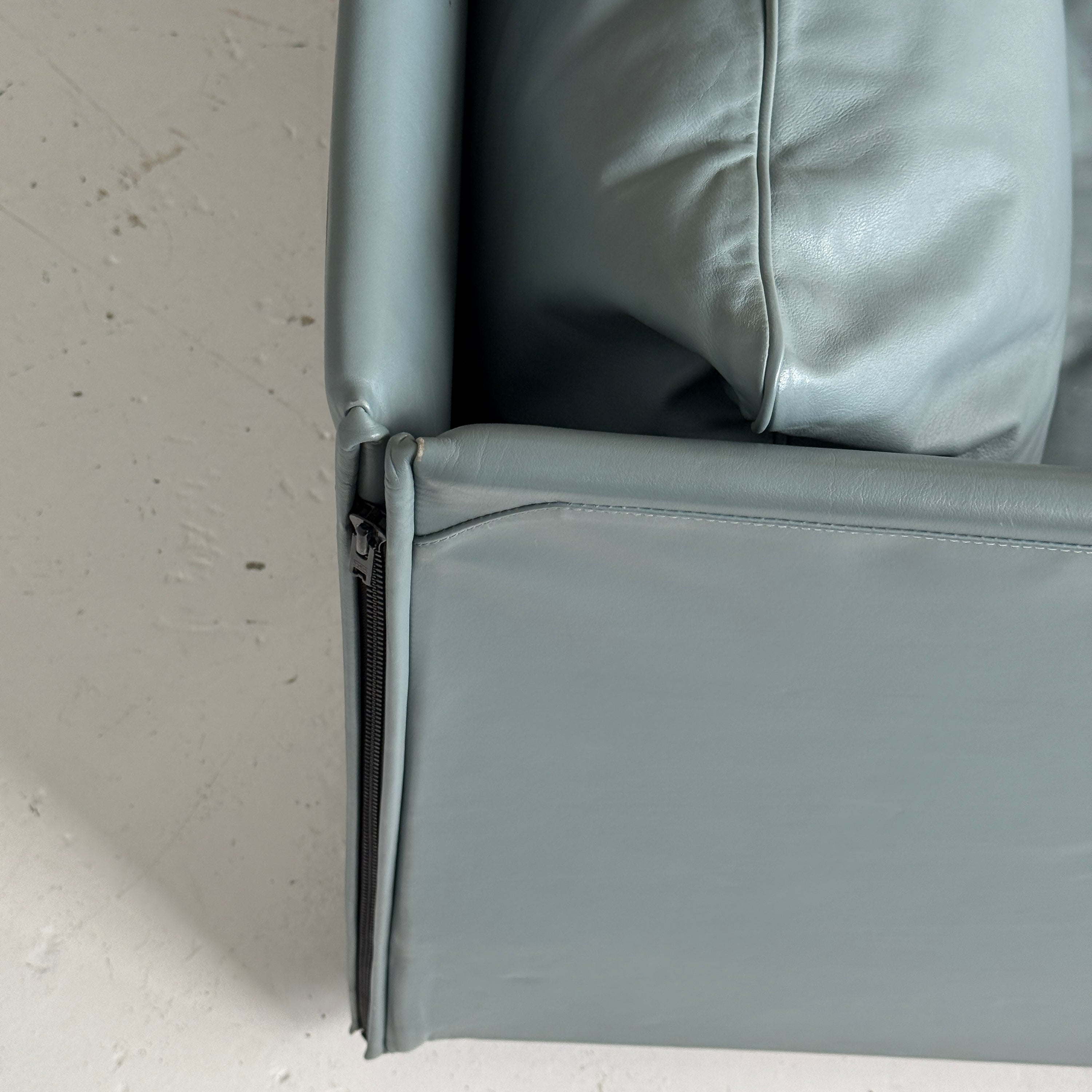 Landeau Leather Sofa by Mario Bellini for Cassina